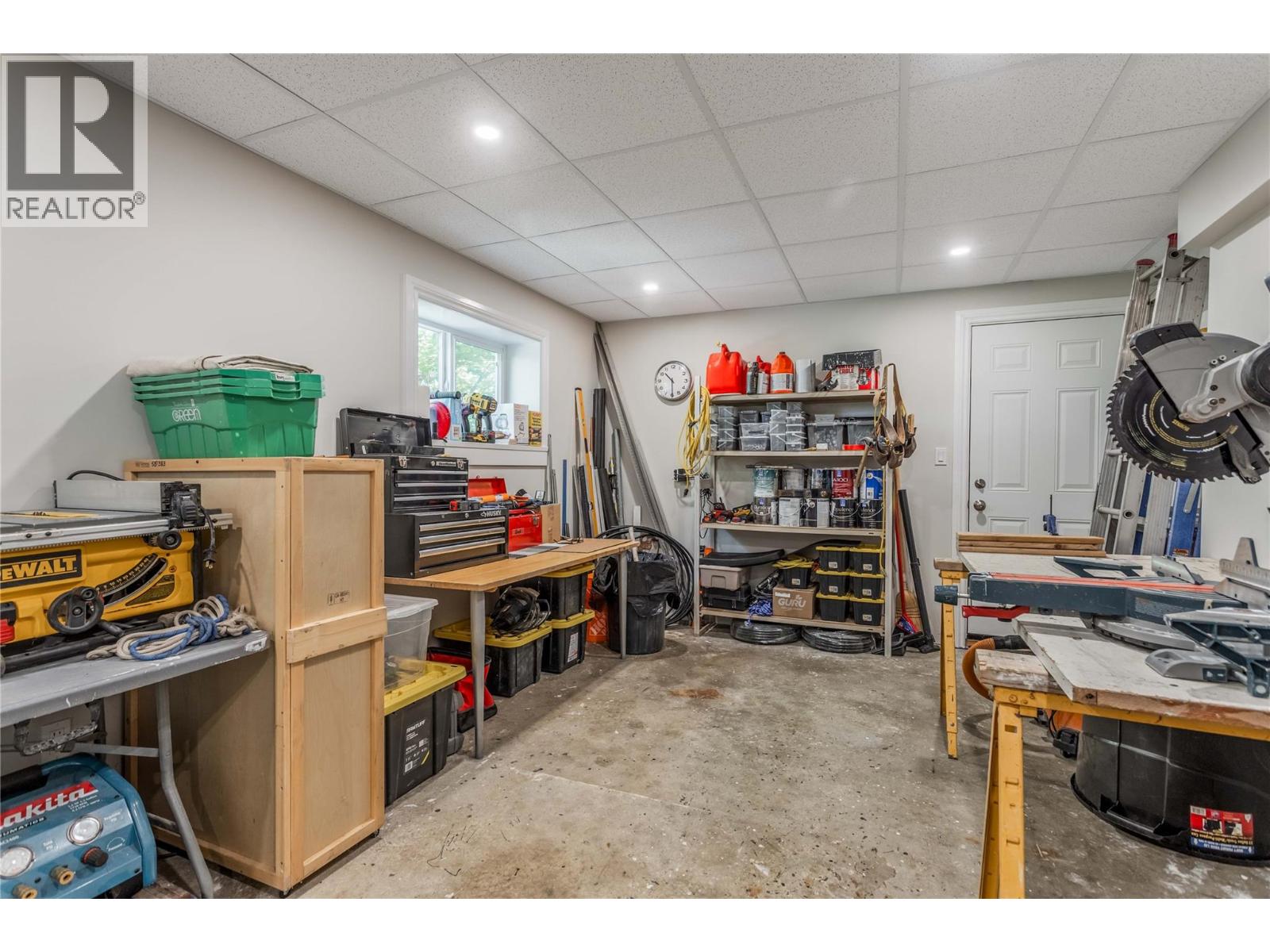 10217 Giants Head Road Property Photo 34