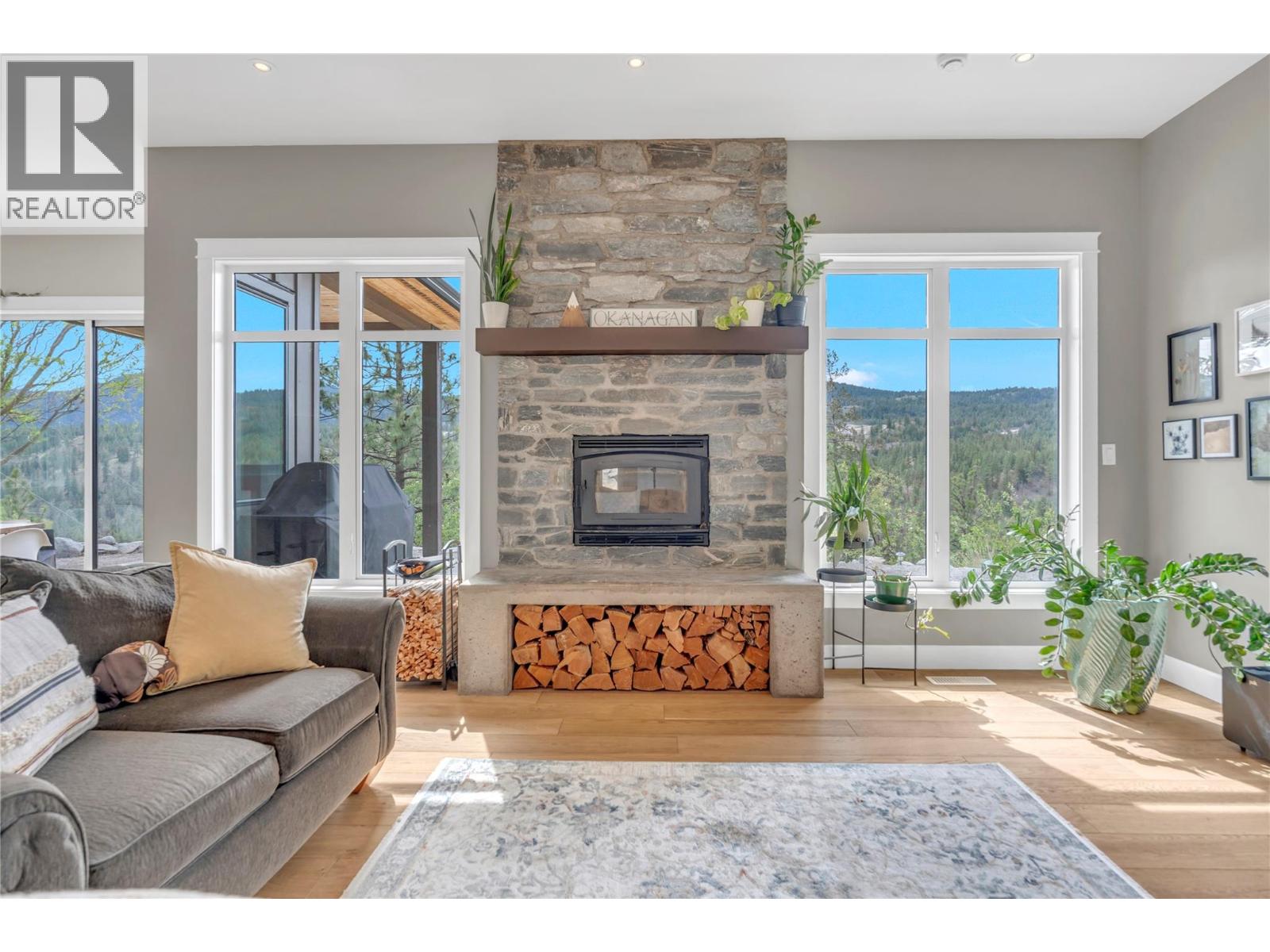 8388 Princeton Summerland Road Property Photo 14