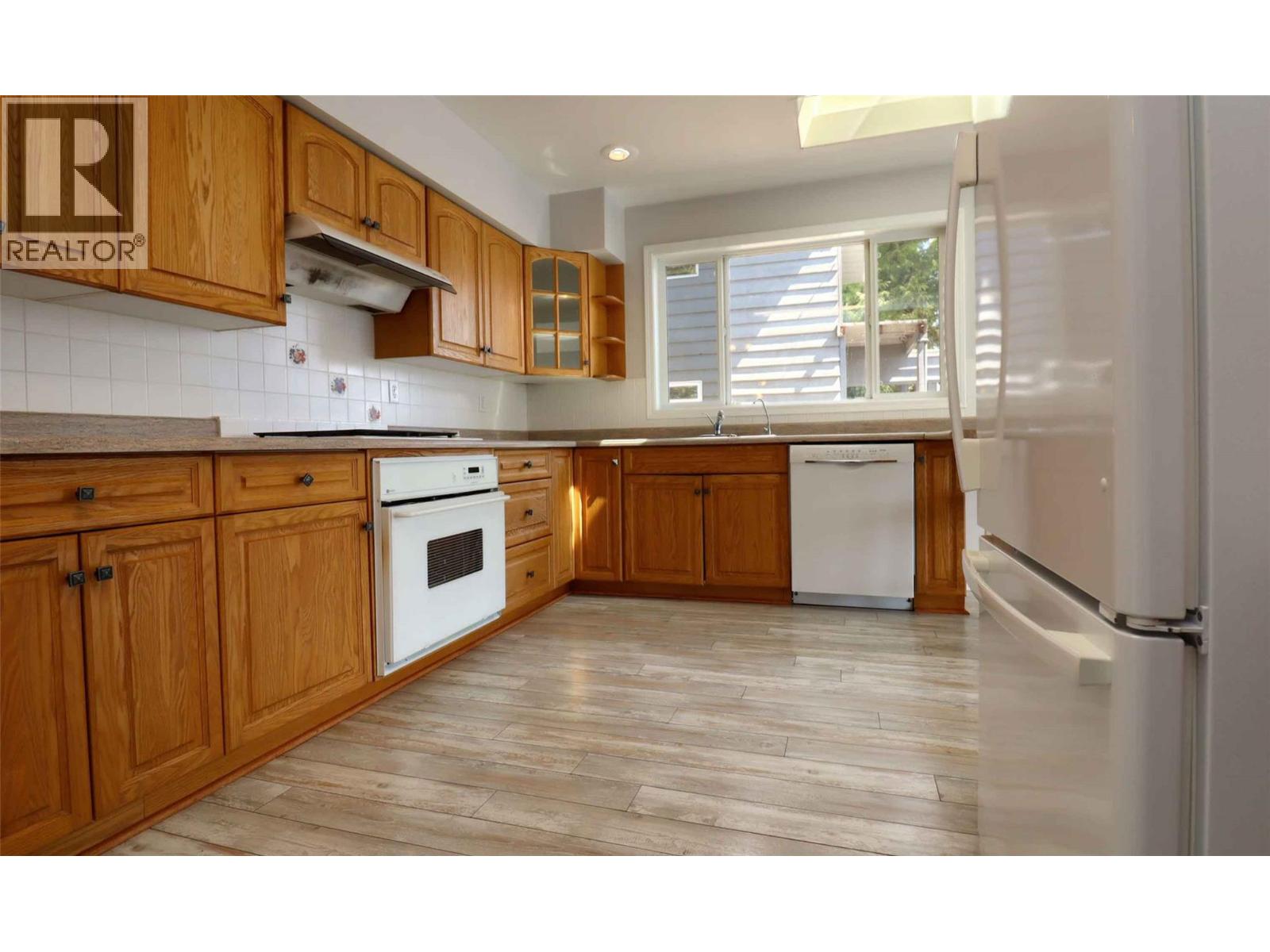 6726 Squilax Anglemont Road Property Photo 26