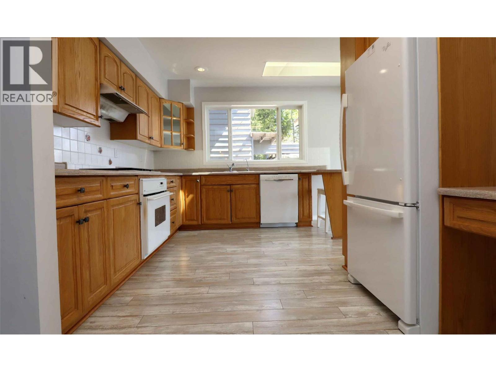 6726 Squilax Anglemont Road Property Photo 27