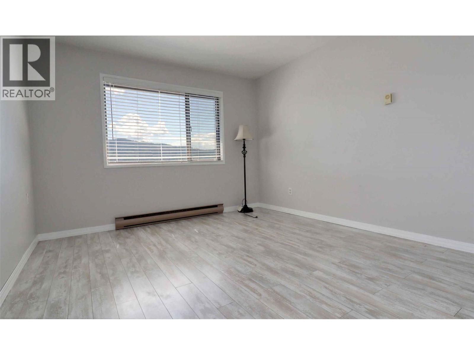 6726 Squilax Anglemont Road Property Photo 45