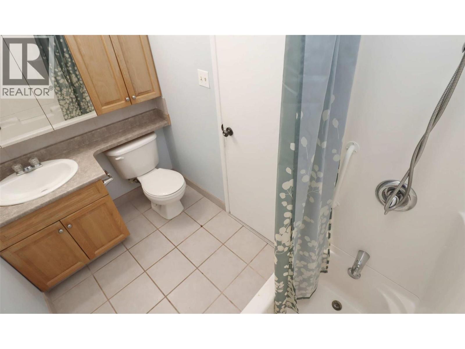 6726 Squilax Anglemont Road Property Photo 46