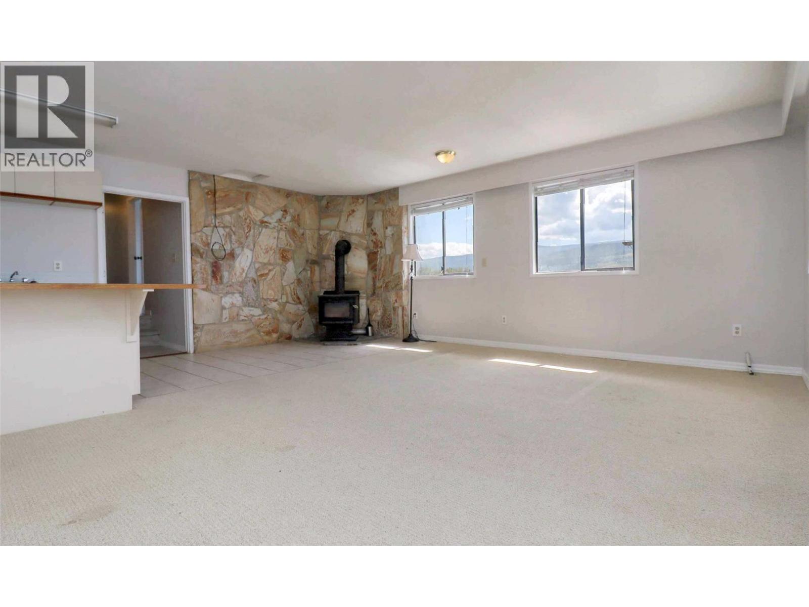 6726 Squilax Anglemont Road Property Photo 57