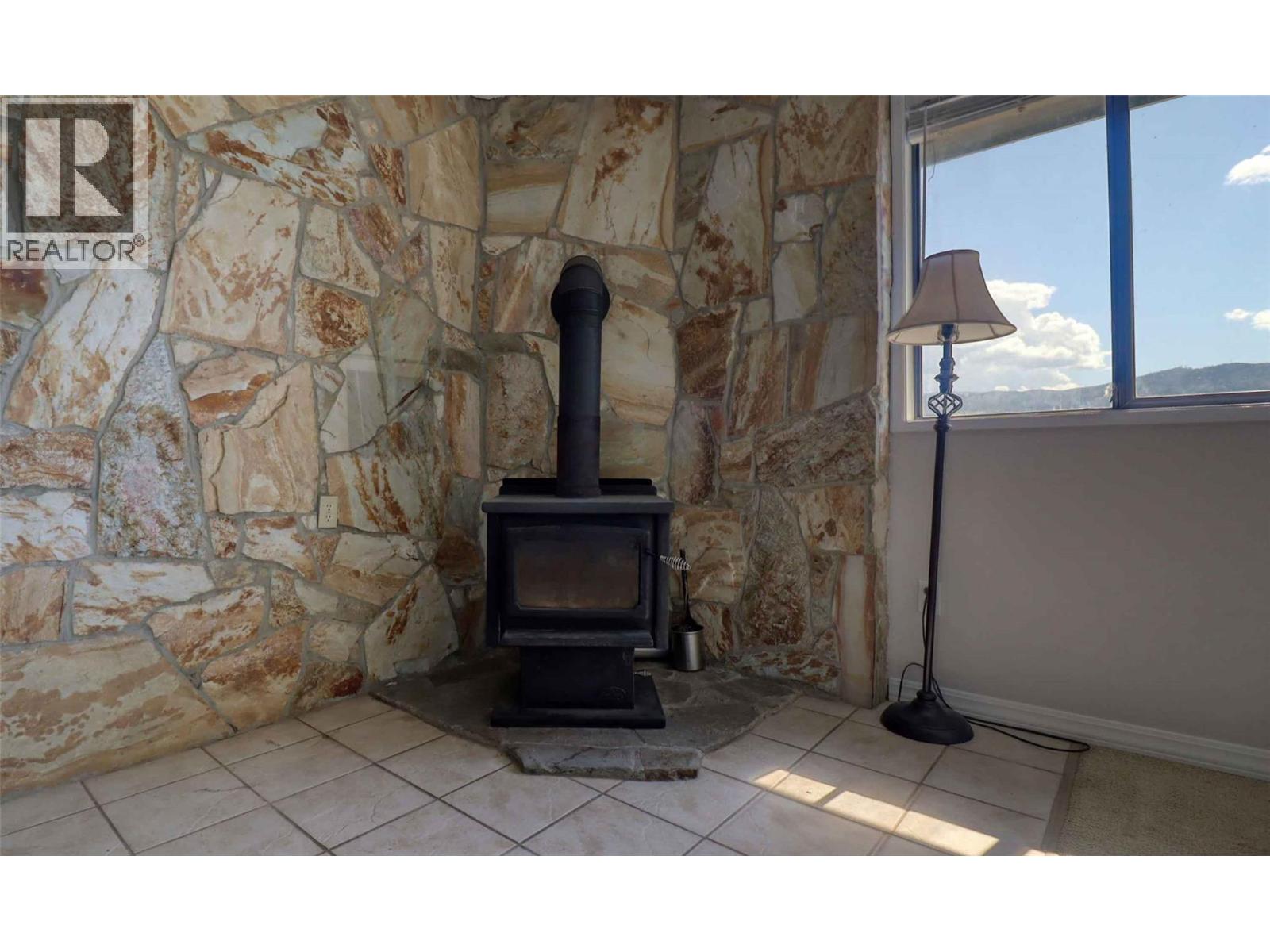 6726 Squilax Anglemont Road Property Photo 58