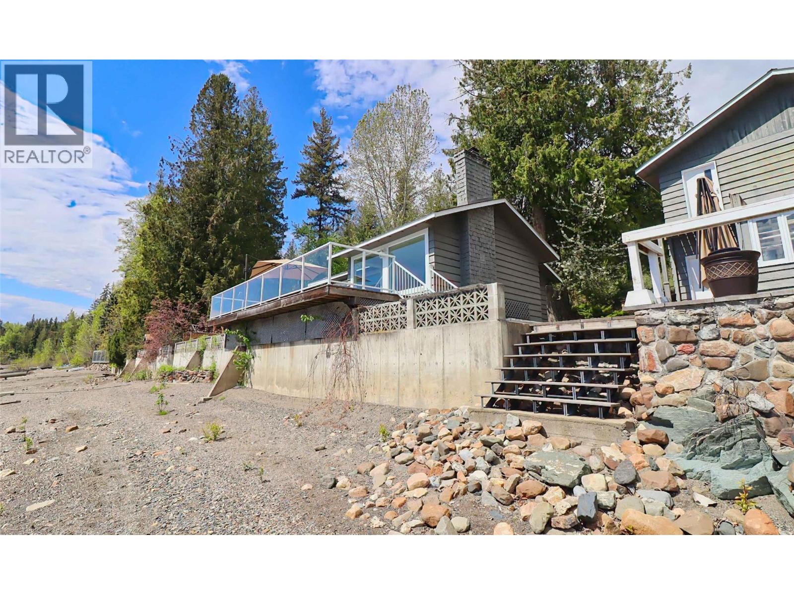 6726 Squilax Anglemont Road Property Photo 59