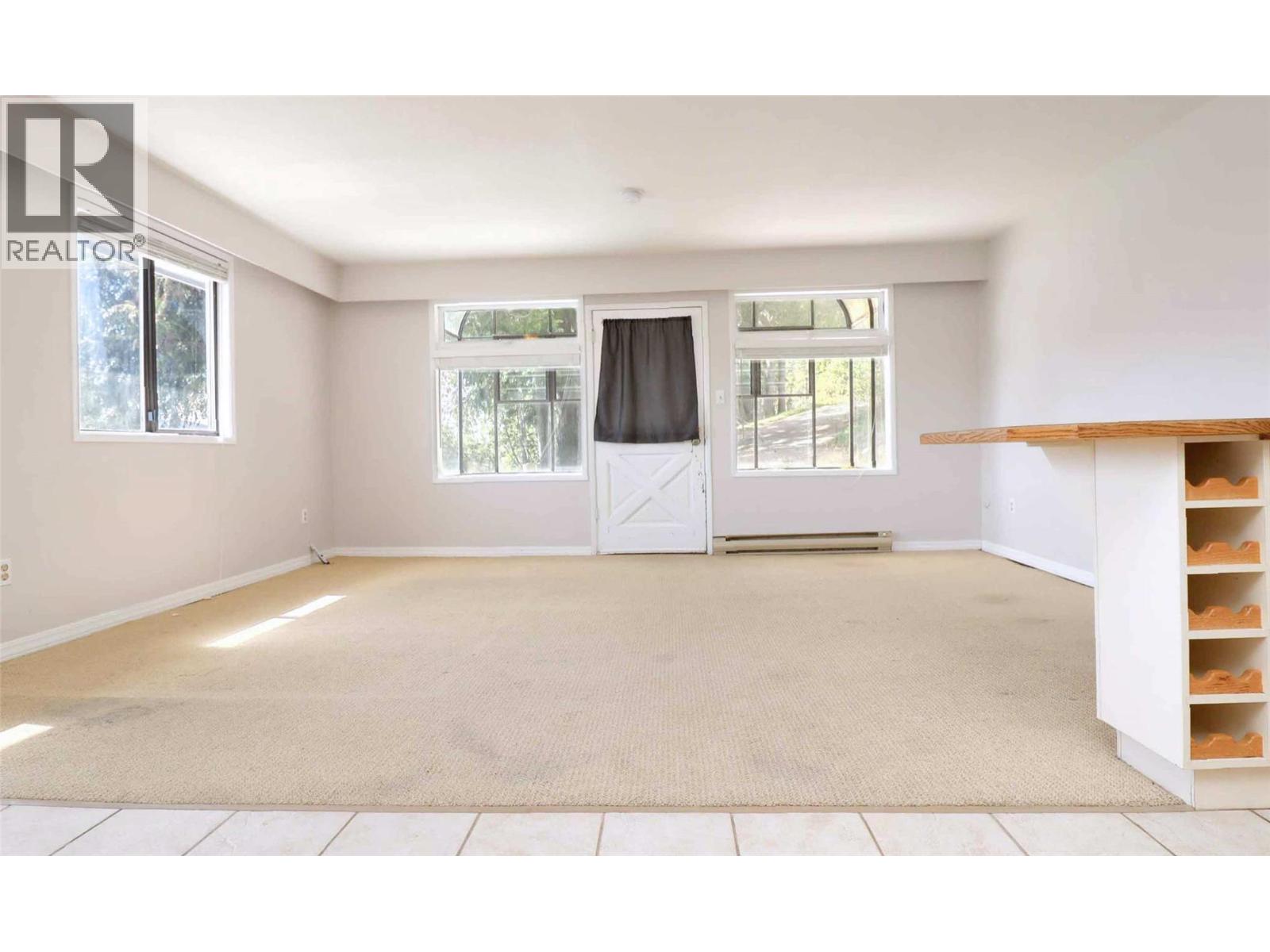 6726 Squilax Anglemont Road Property Photo 61