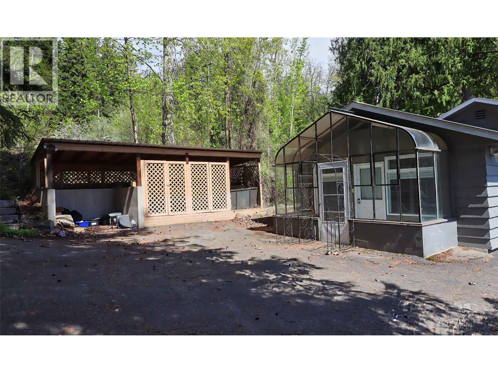 6726 Squilax Anglemont Road Property Photo 63