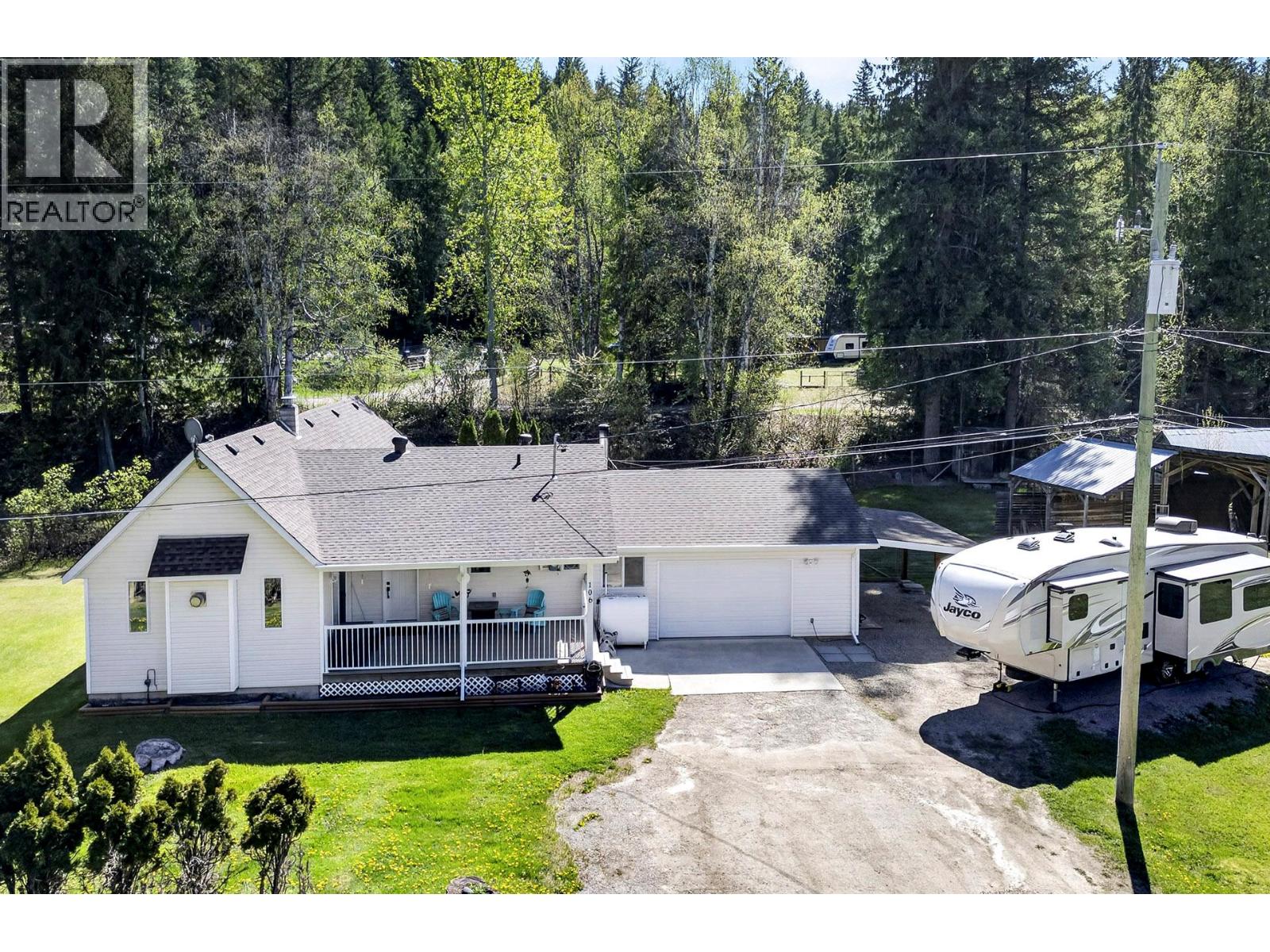 106e Old N Thompson Highway Property Photo 4