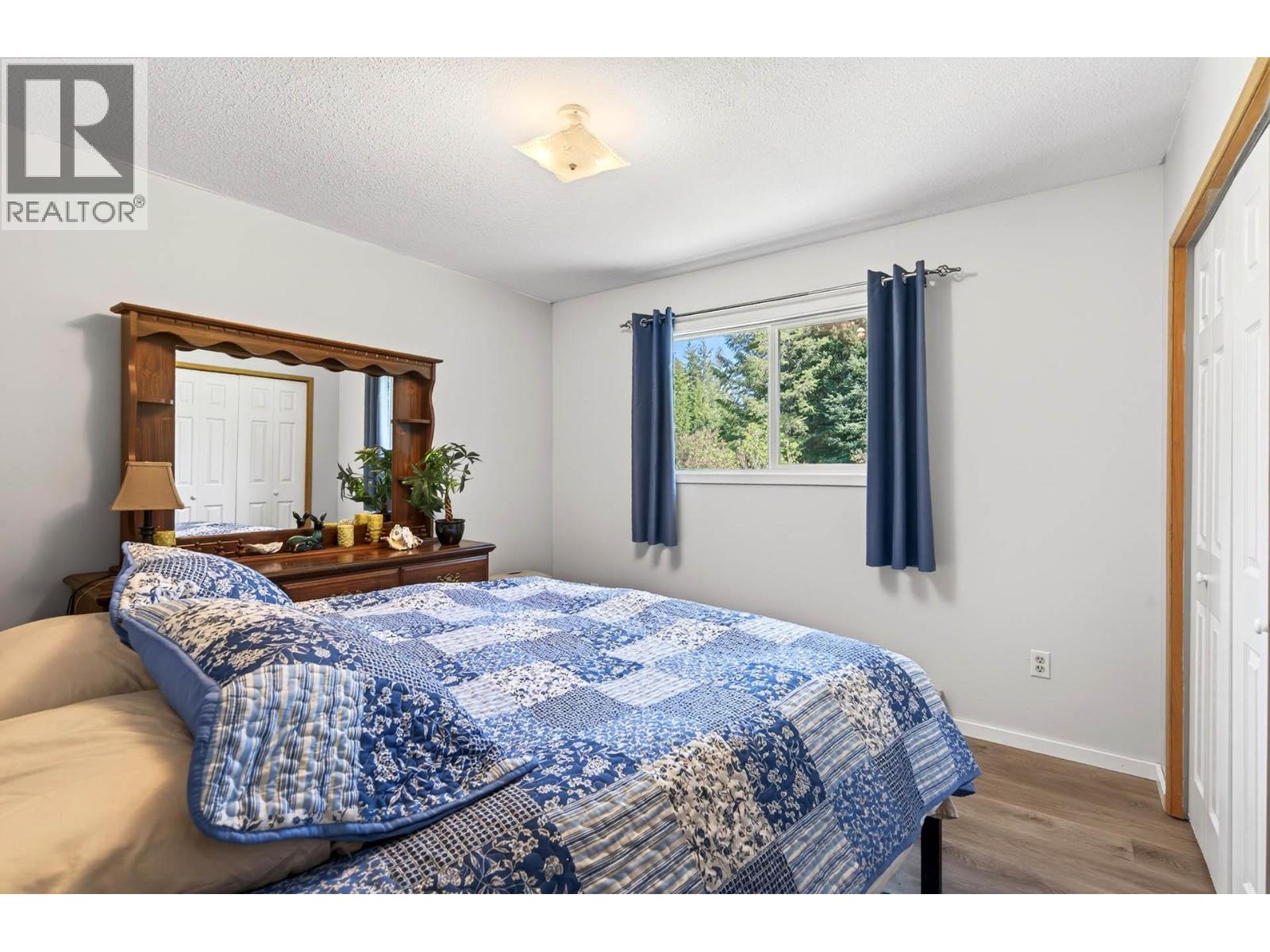 106e Old N Thompson Highway Property Photo 31
