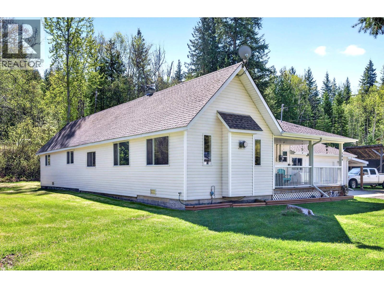 106e Old N Thompson Highway Property Photo 48