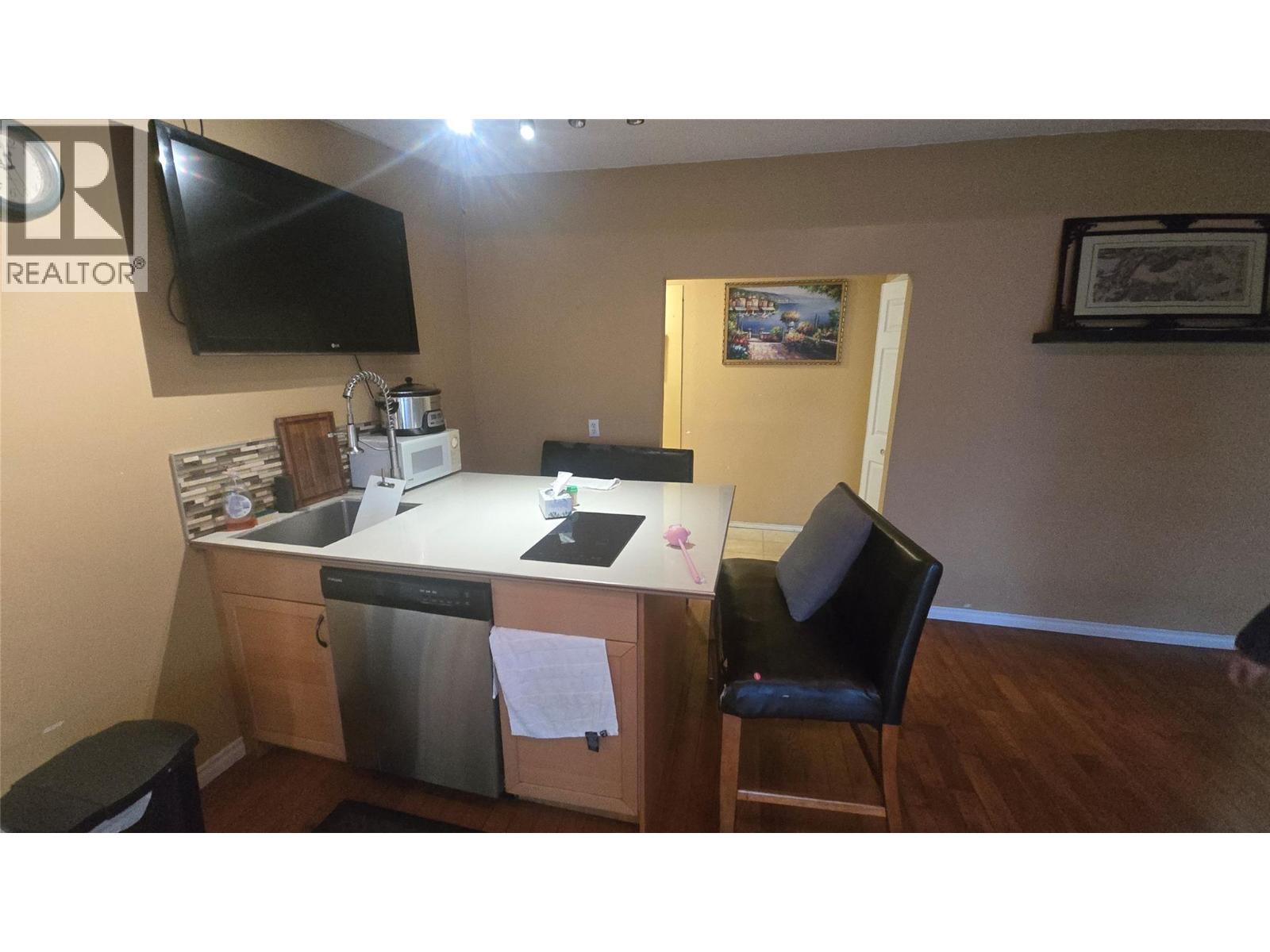 4812 Access Road N Property Photo 18