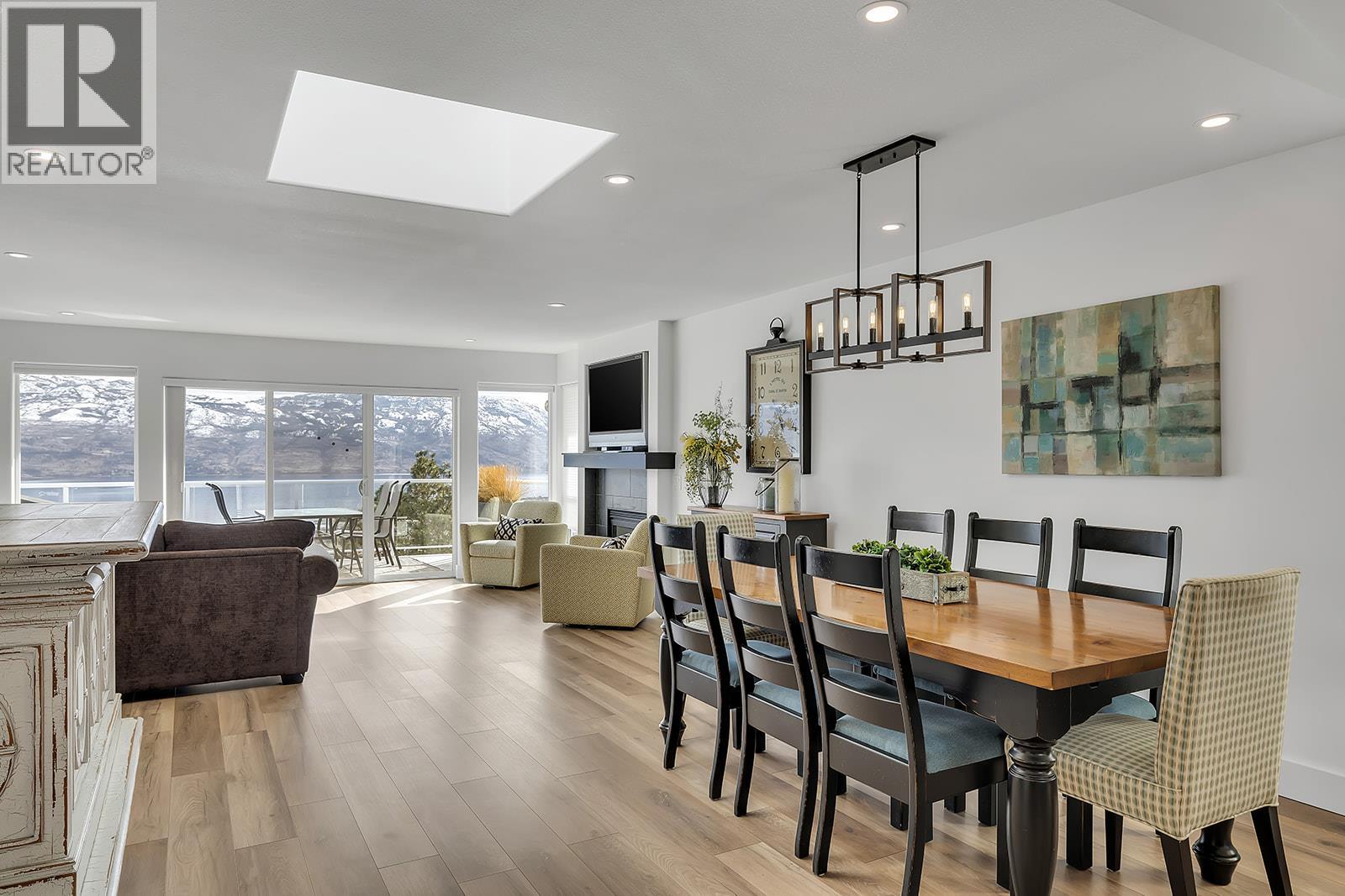 1405 Menu Road Property Photo 19