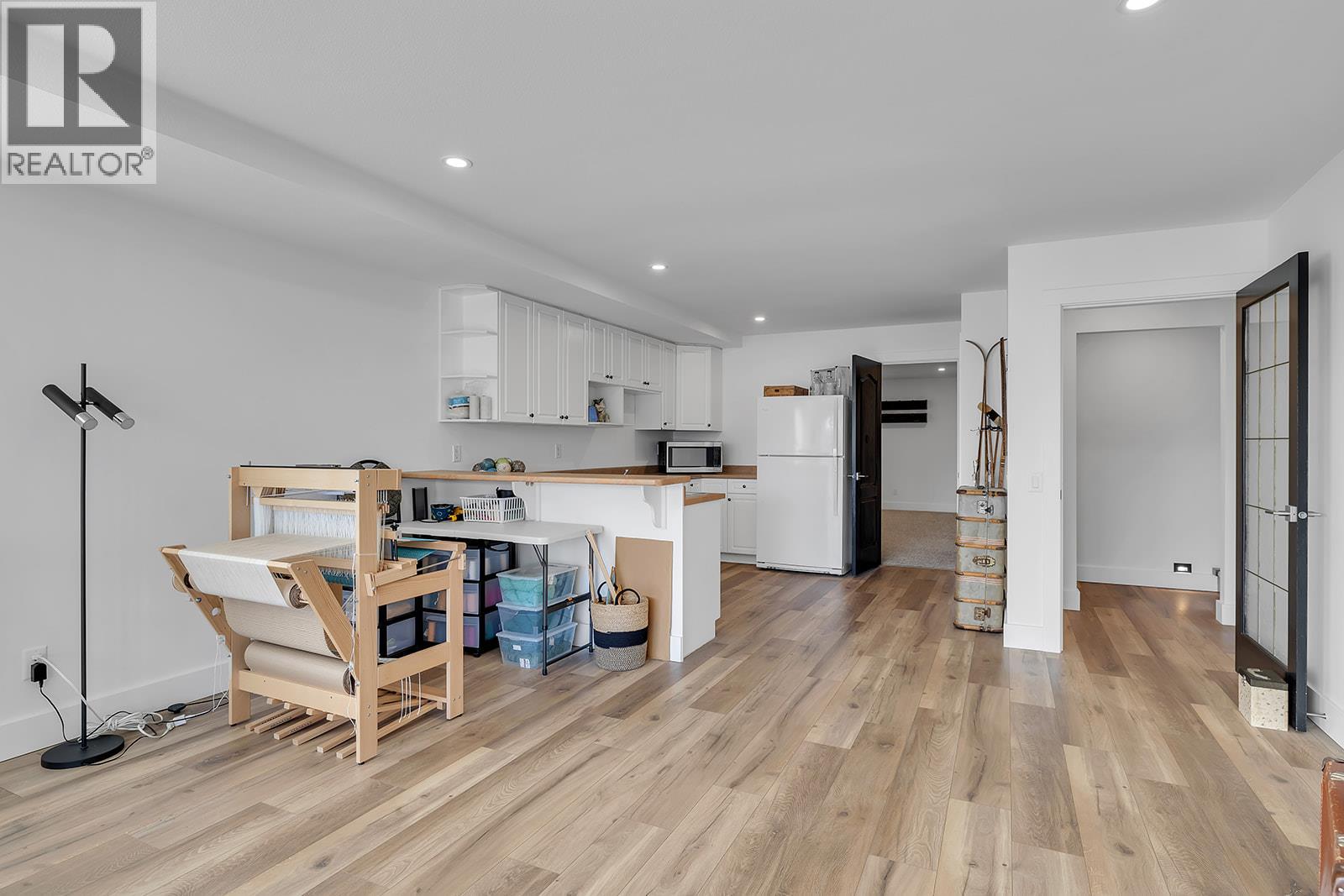 1405 Menu Road Property Photo 35
