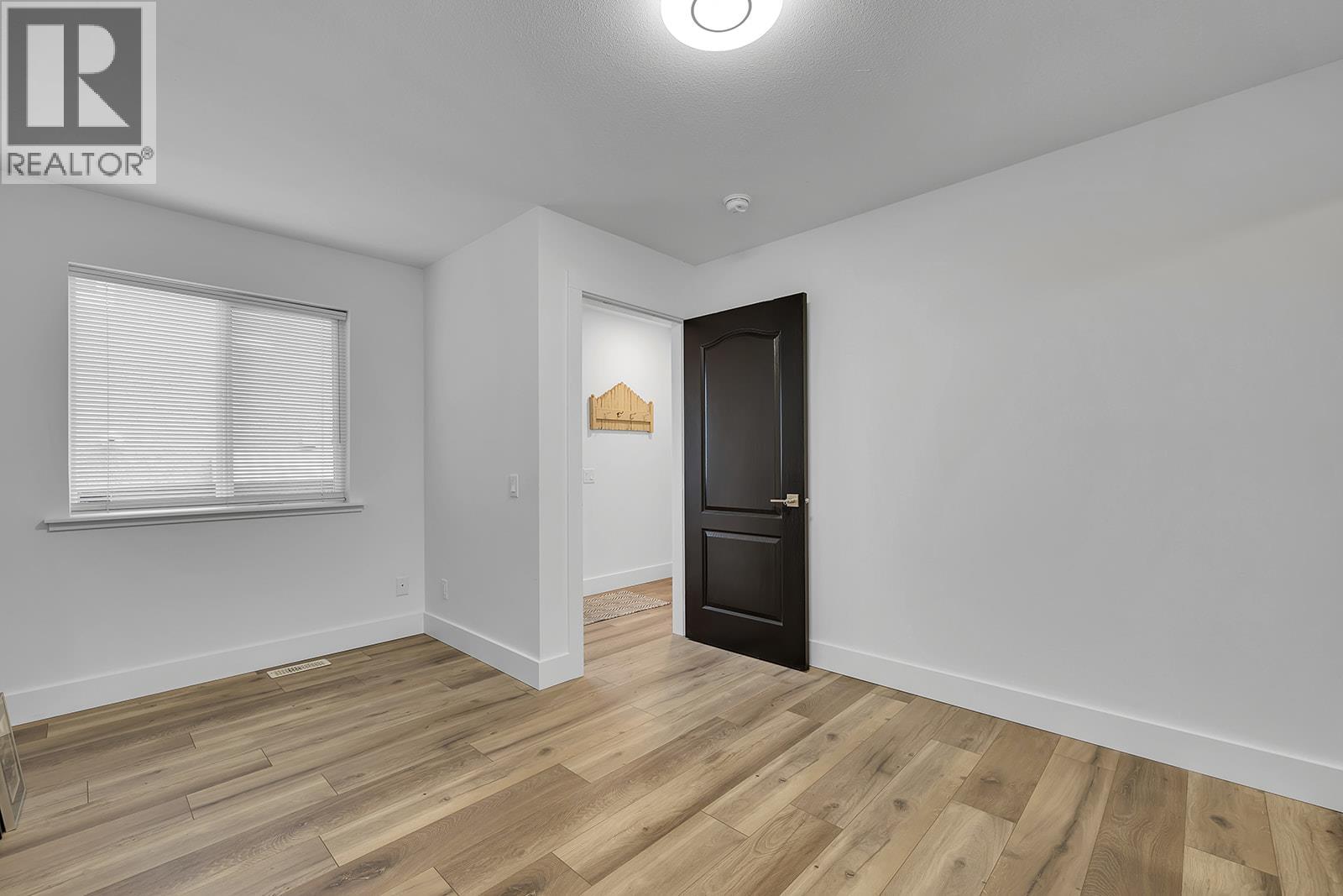 1405 Menu Road Property Photo 42