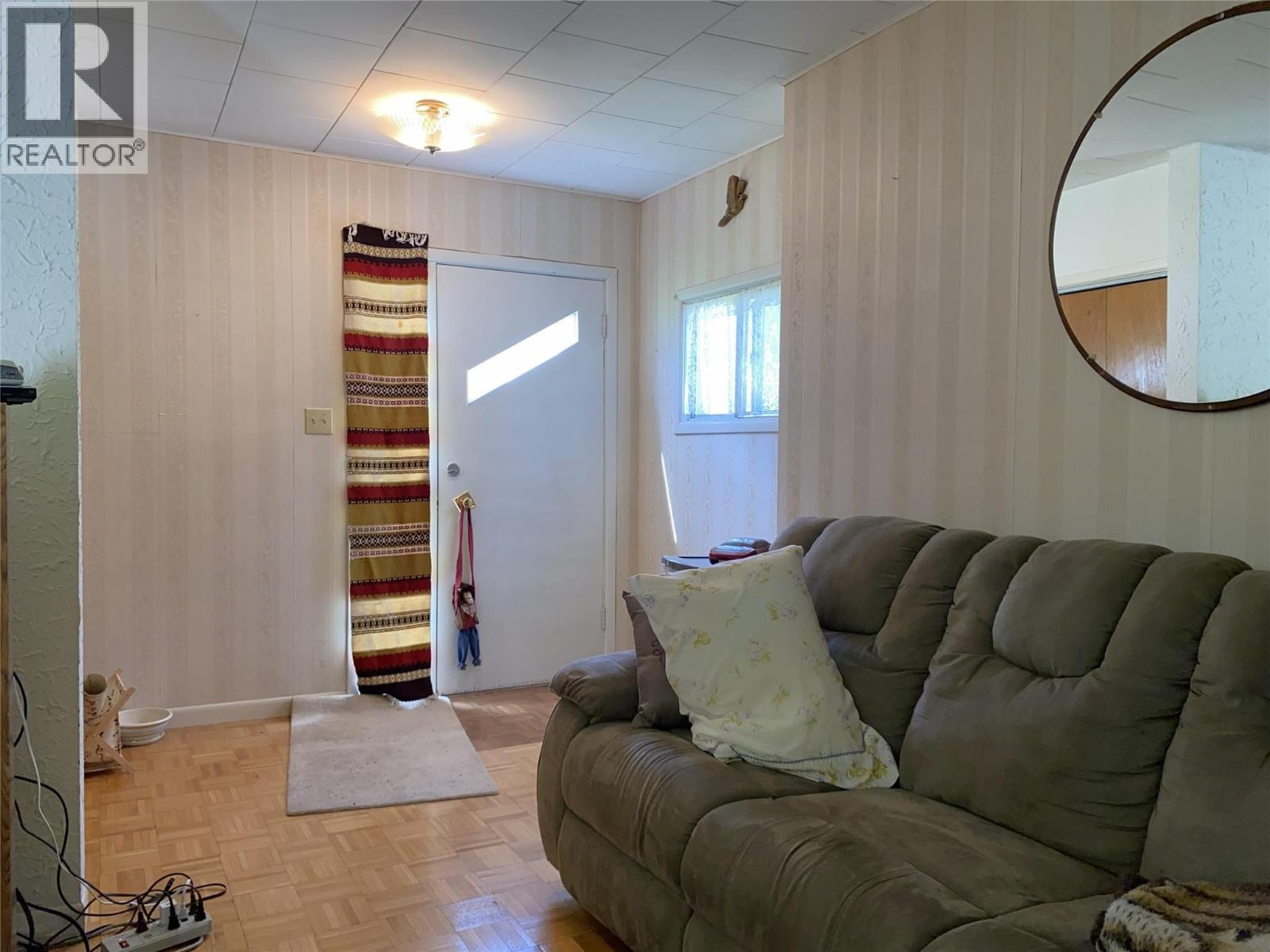 555 Carson Road Property Photo 6