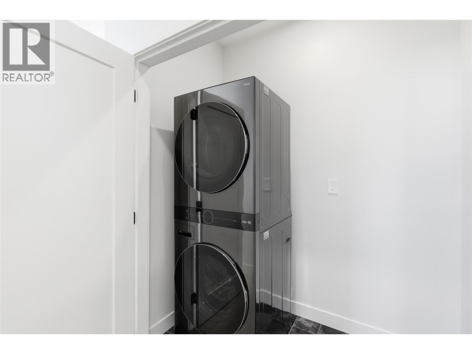 38 Rue Cheval Noir Other #327 Property Photo 45