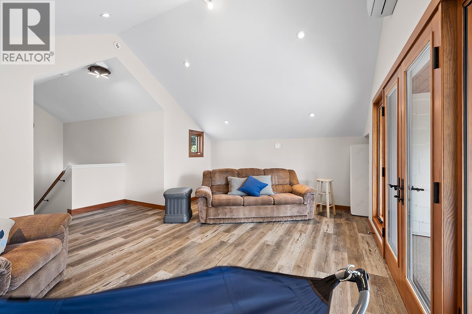 12035 3a Highway Property Photo 68