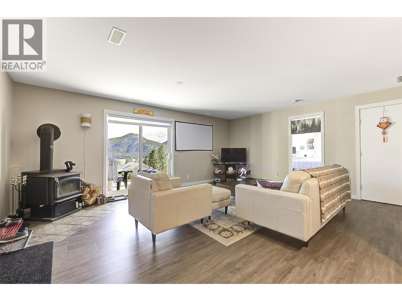 13424 Hermiston Drive Property Photo 35