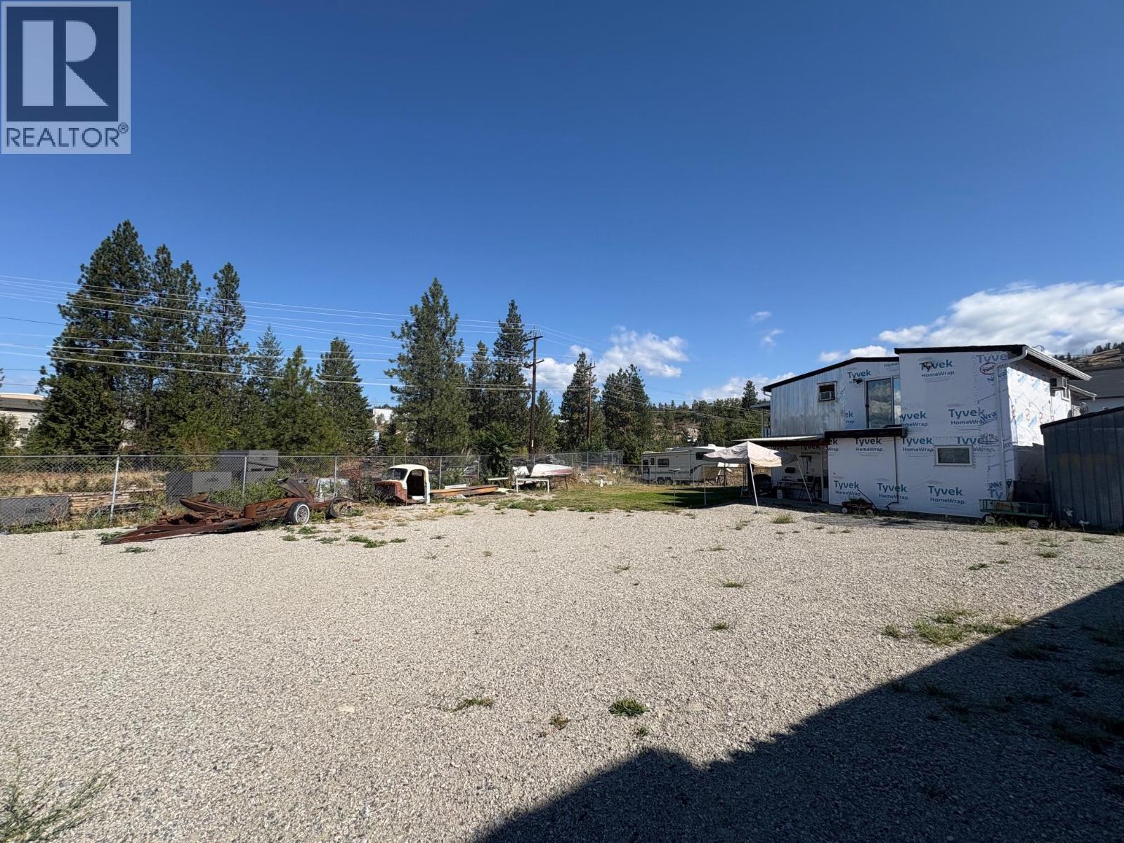 737 Okanagan Avenue Property Photo 15