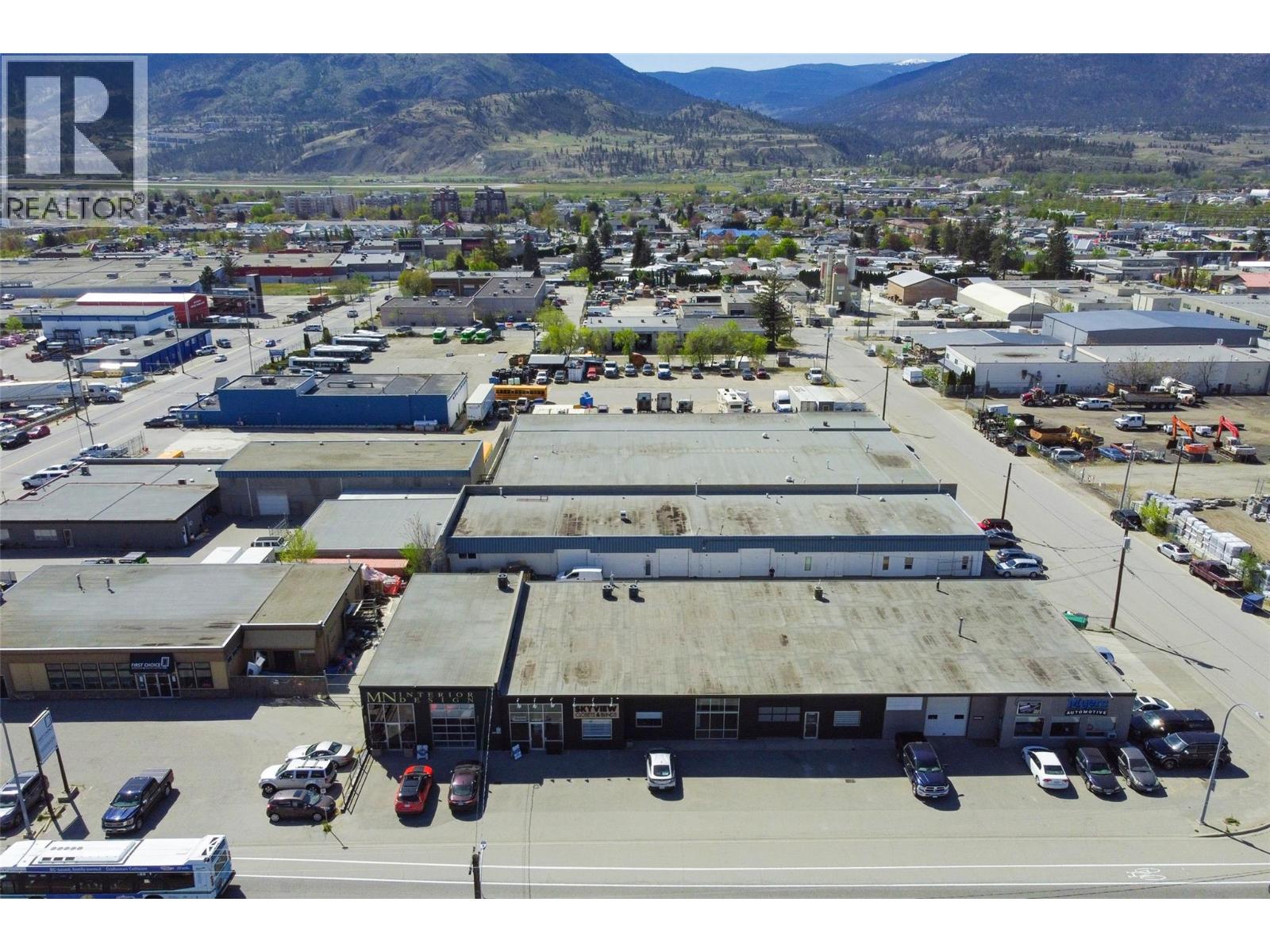 2025 Government Street Property Photo 4