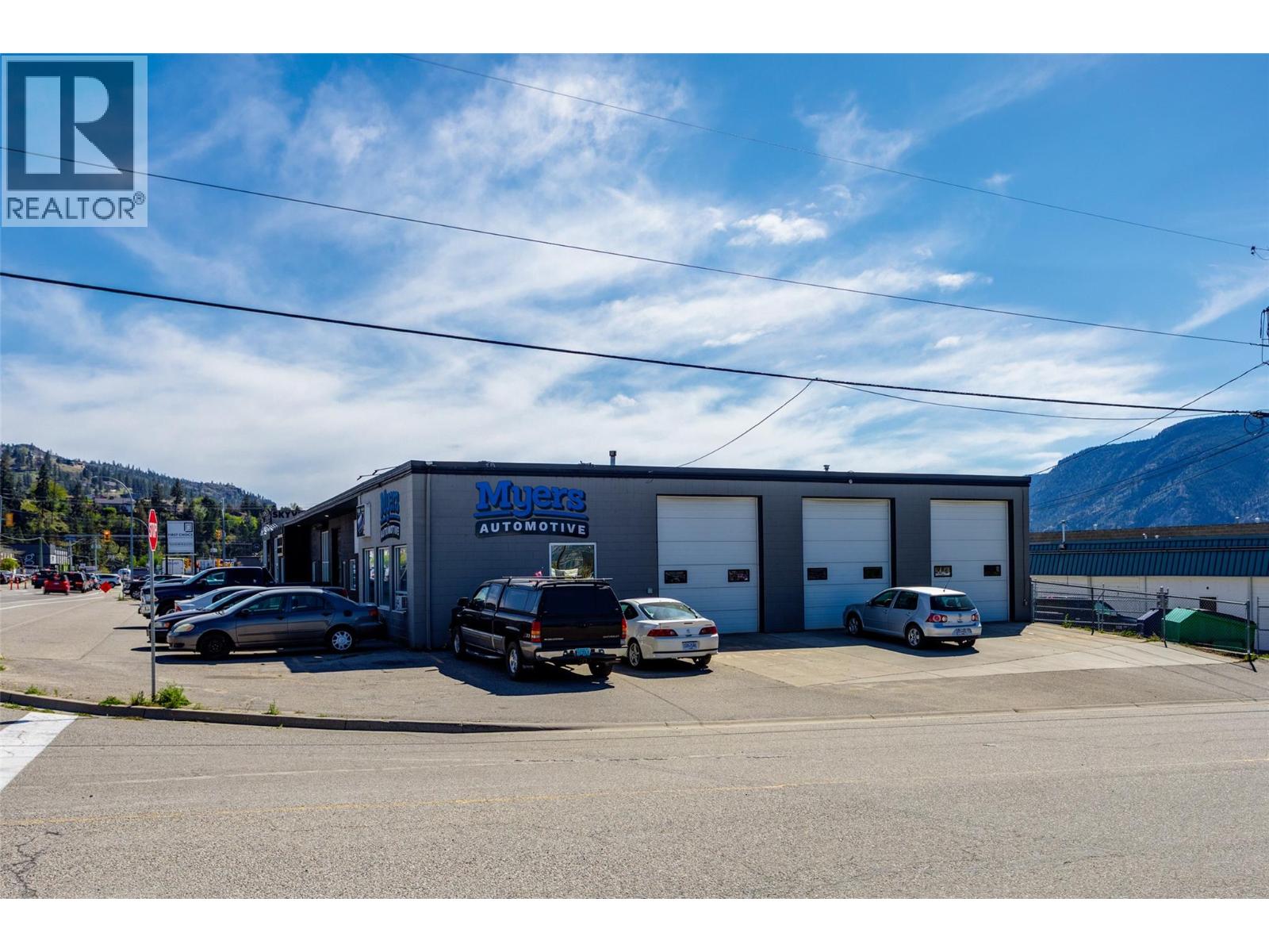 2025 Government Street Property Photo 10
