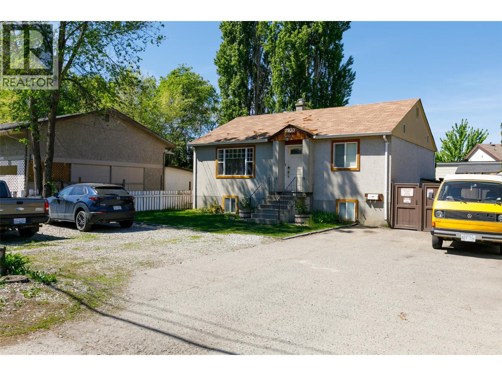 2930 Gordon Drive Property Photo 8