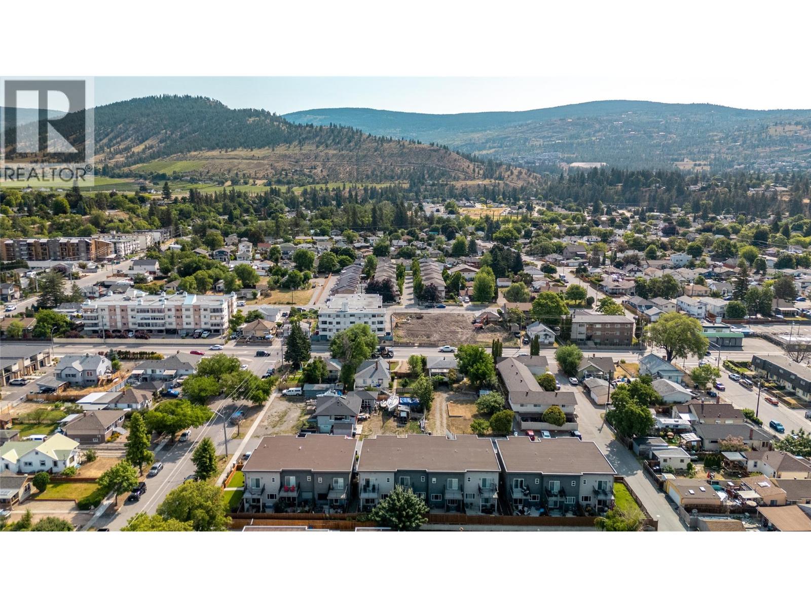1049 Government Street Property Photo 26