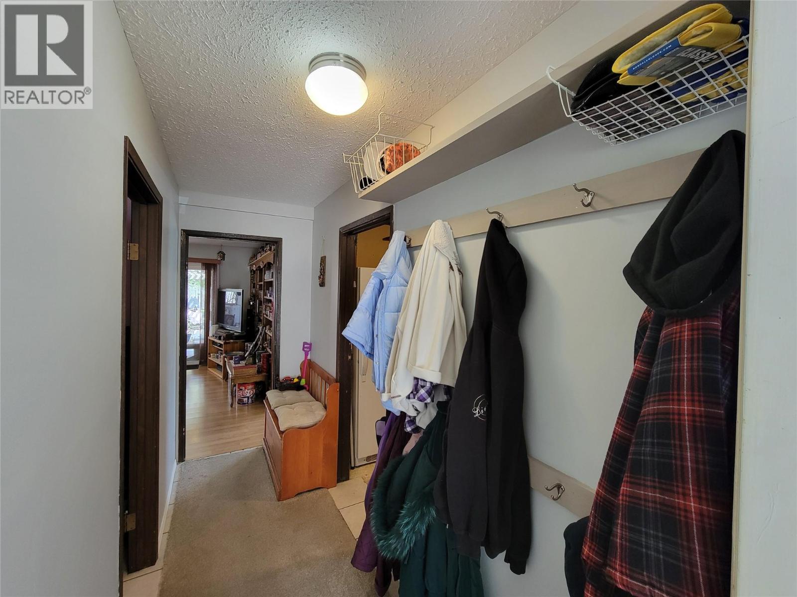 430 2nd Avenue Property Photo 6