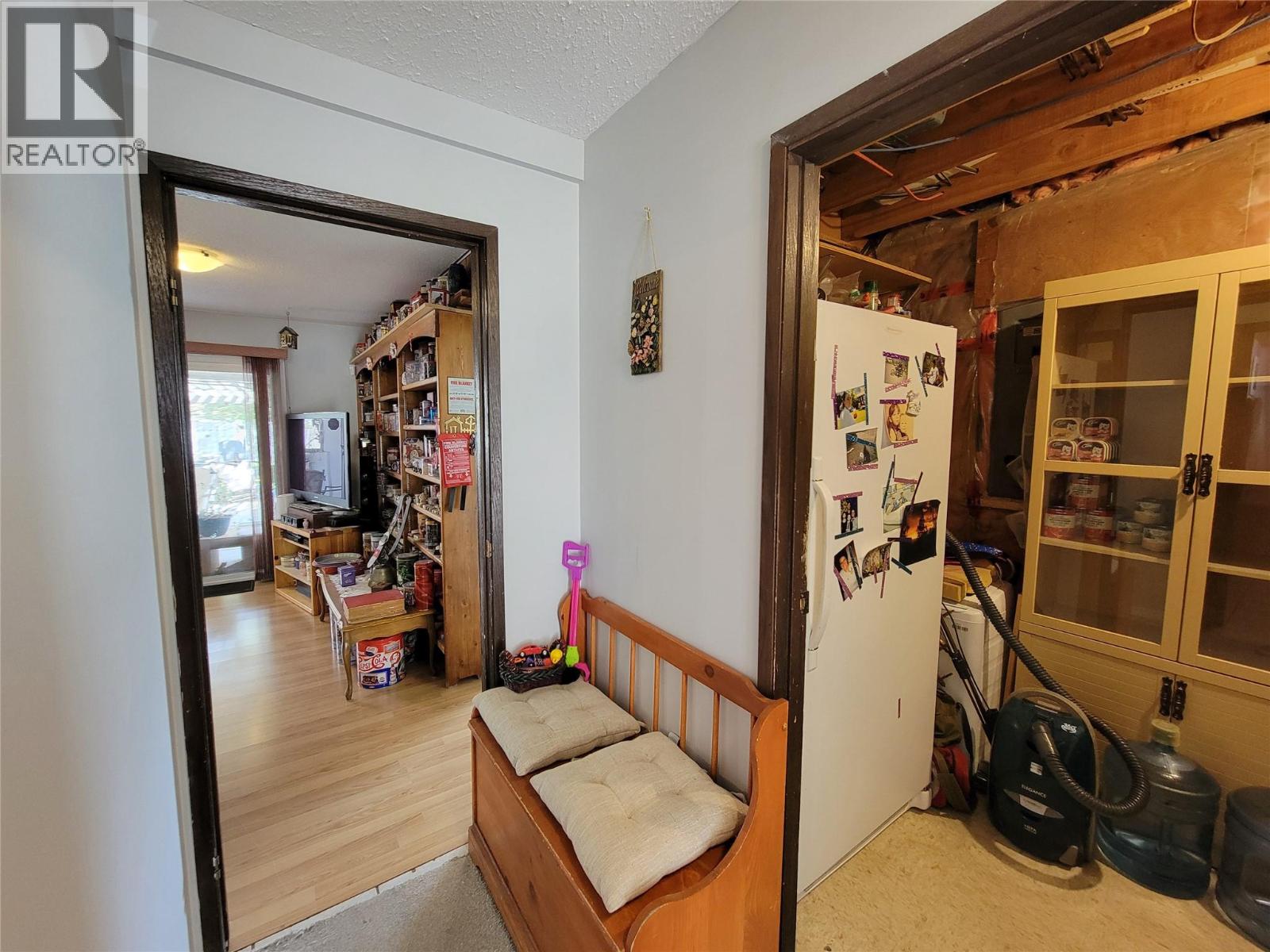 430 2nd Avenue Property Photo 7