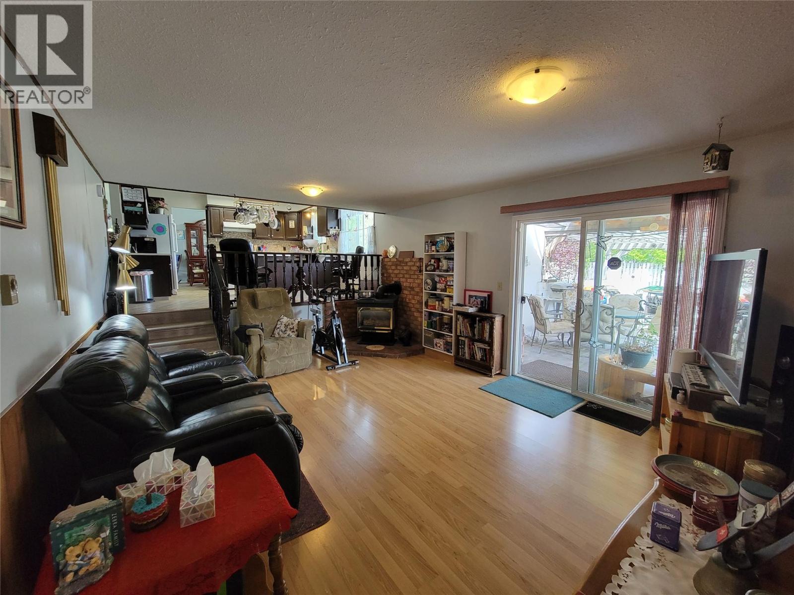 430 2nd Avenue Property Photo 12