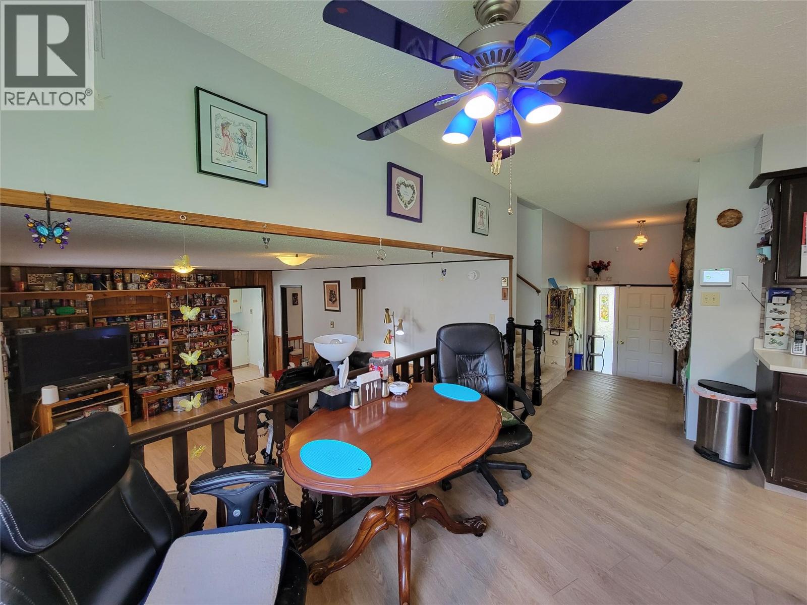 430 2nd Avenue Property Photo 19