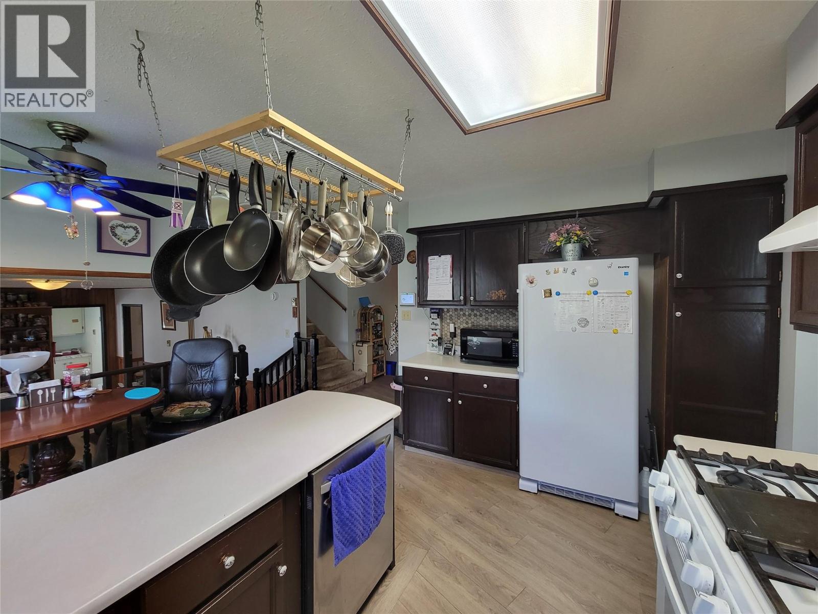 430 2nd Avenue Property Photo 22