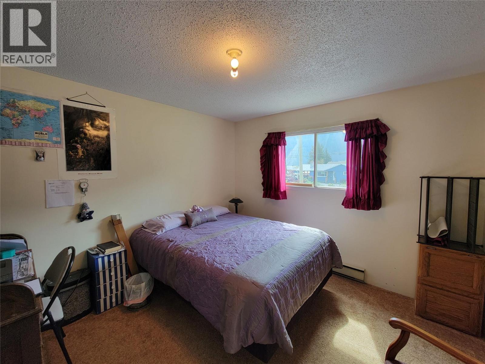 430 2nd Avenue Property Photo 37