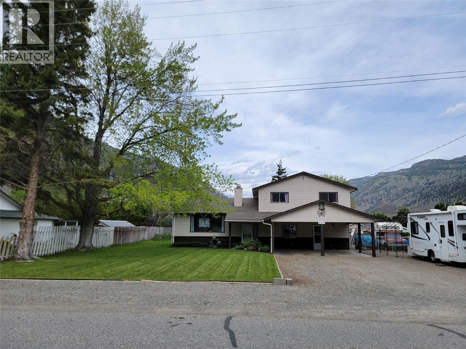430 2nd Avenue Property Photo 42