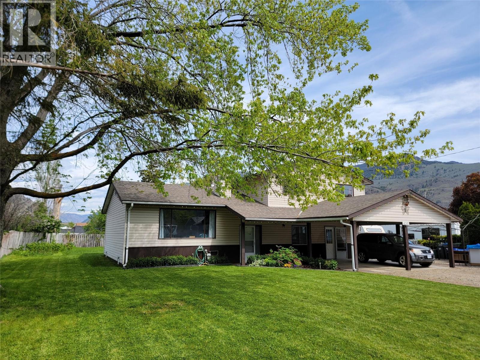 430 2nd Avenue Property Photo 45