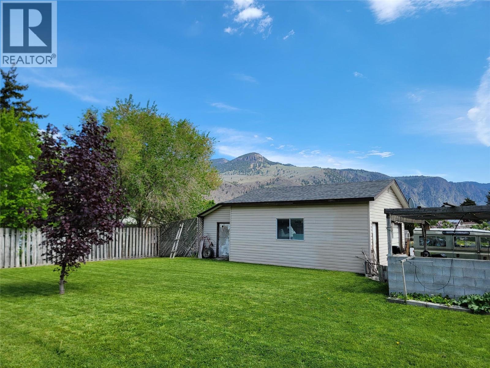 430 2nd Avenue Property Photo 51