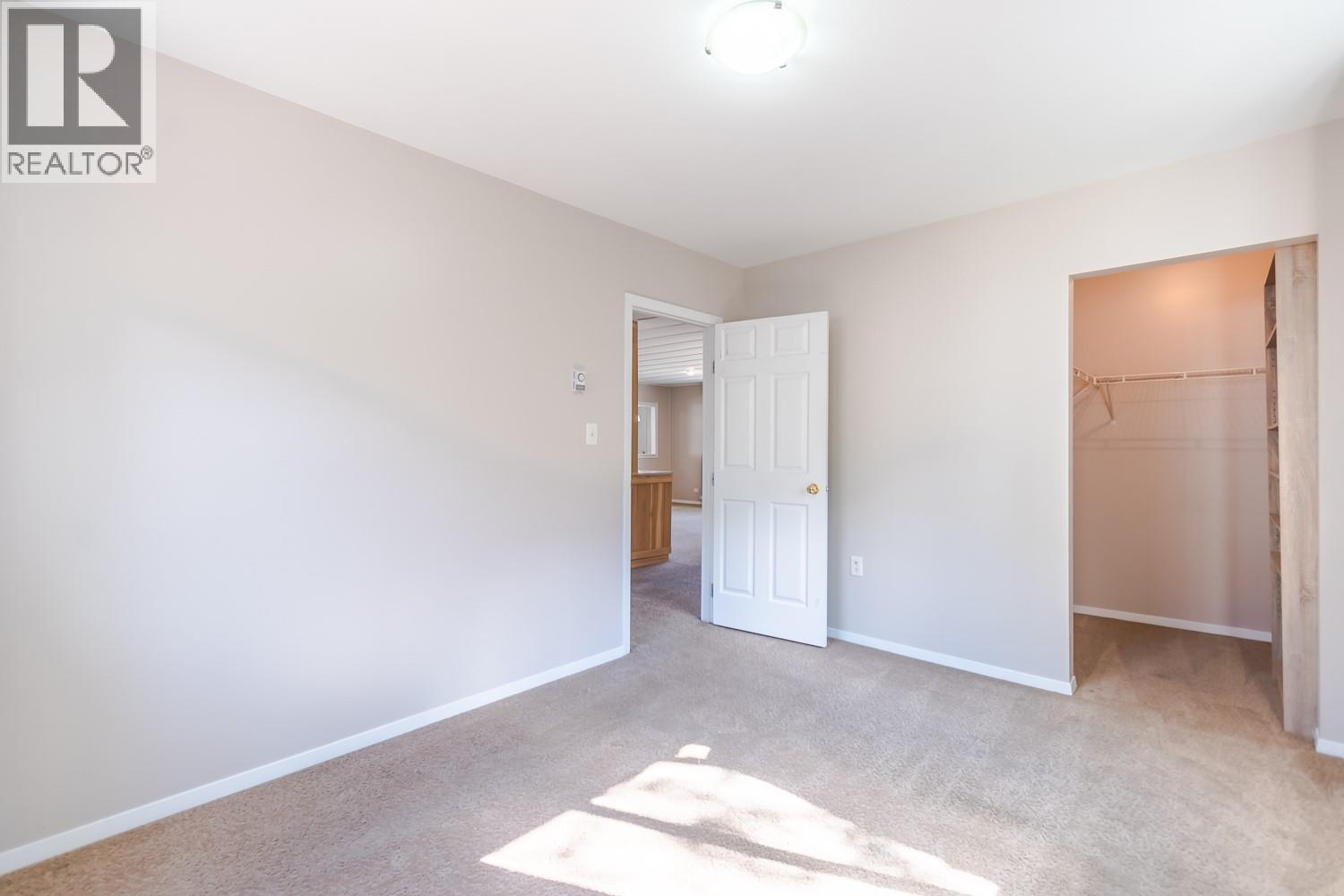 57 12th Avenue Property Photo 5