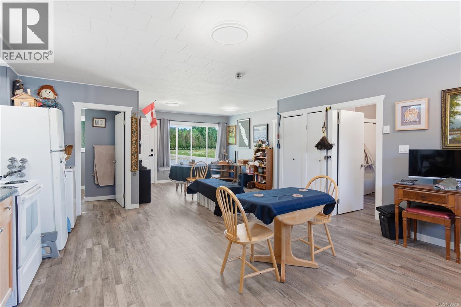 5148 Mary St Property Photo 11