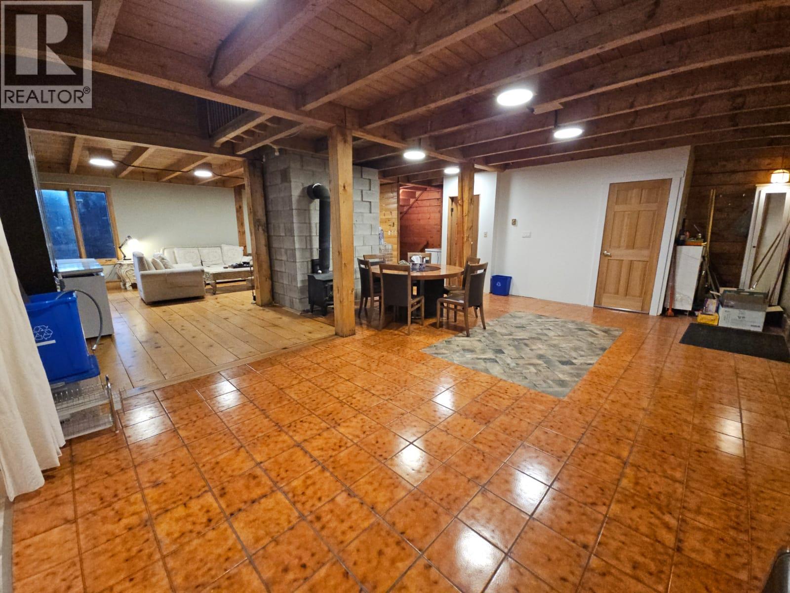 2601 Calliou Road Property Photo 8