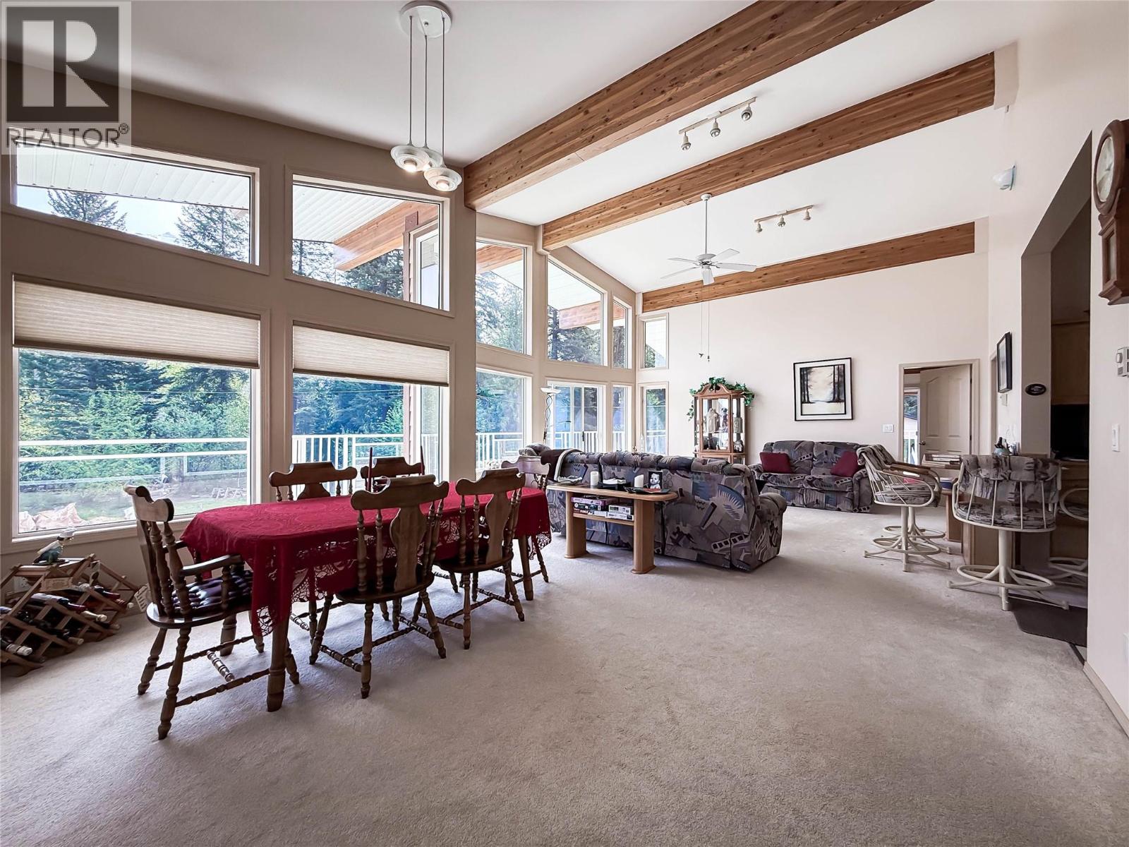 309 Kootenay Street Property Photo 22