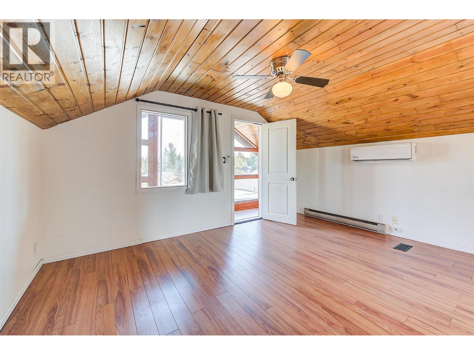 1060 Tataryn Road Property Photo 29
