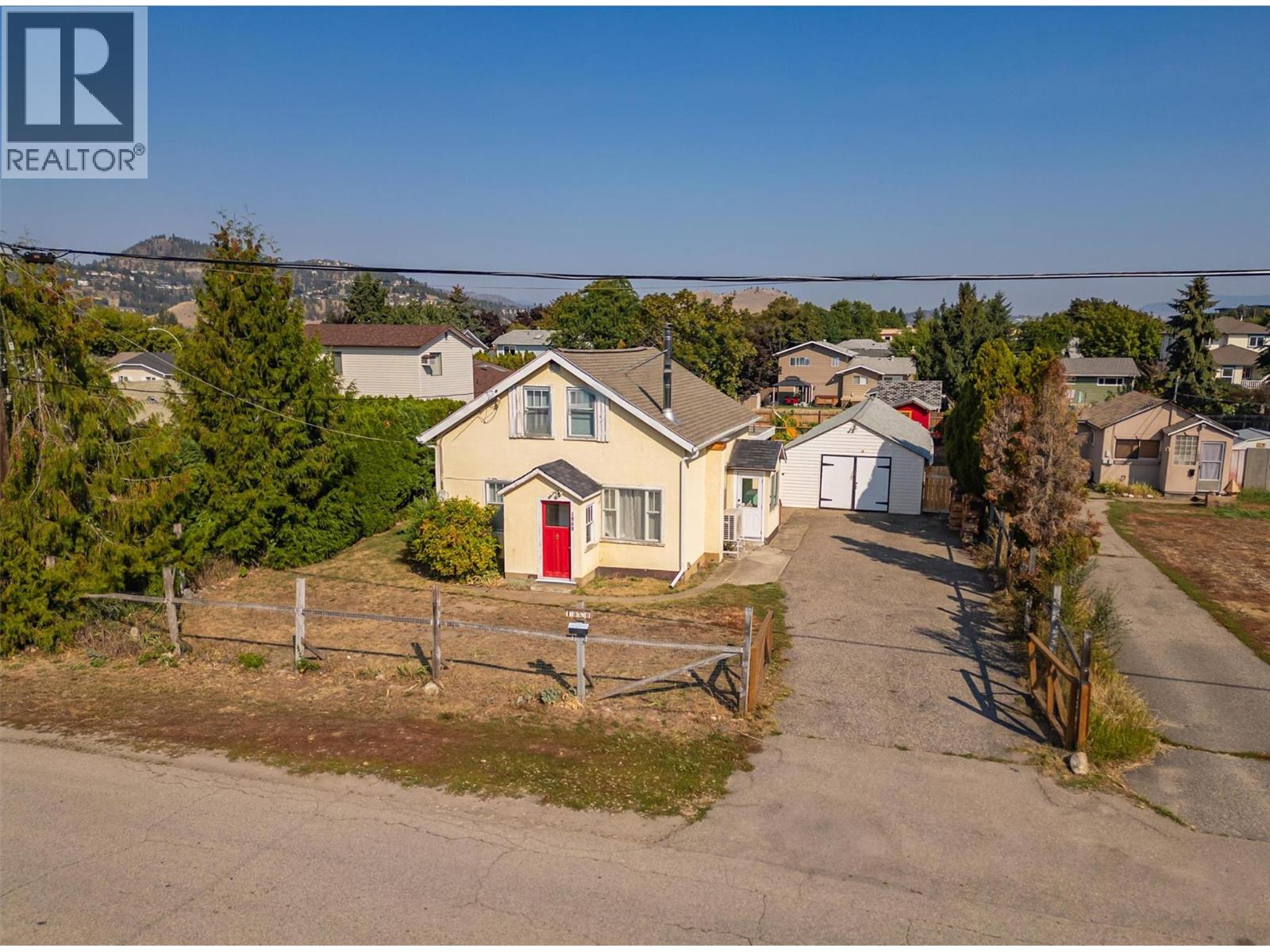 1060 Tataryn Road Property Photo 47