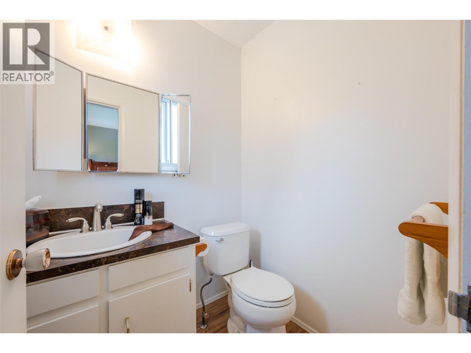 617 3rd Avenue Property Photo 31