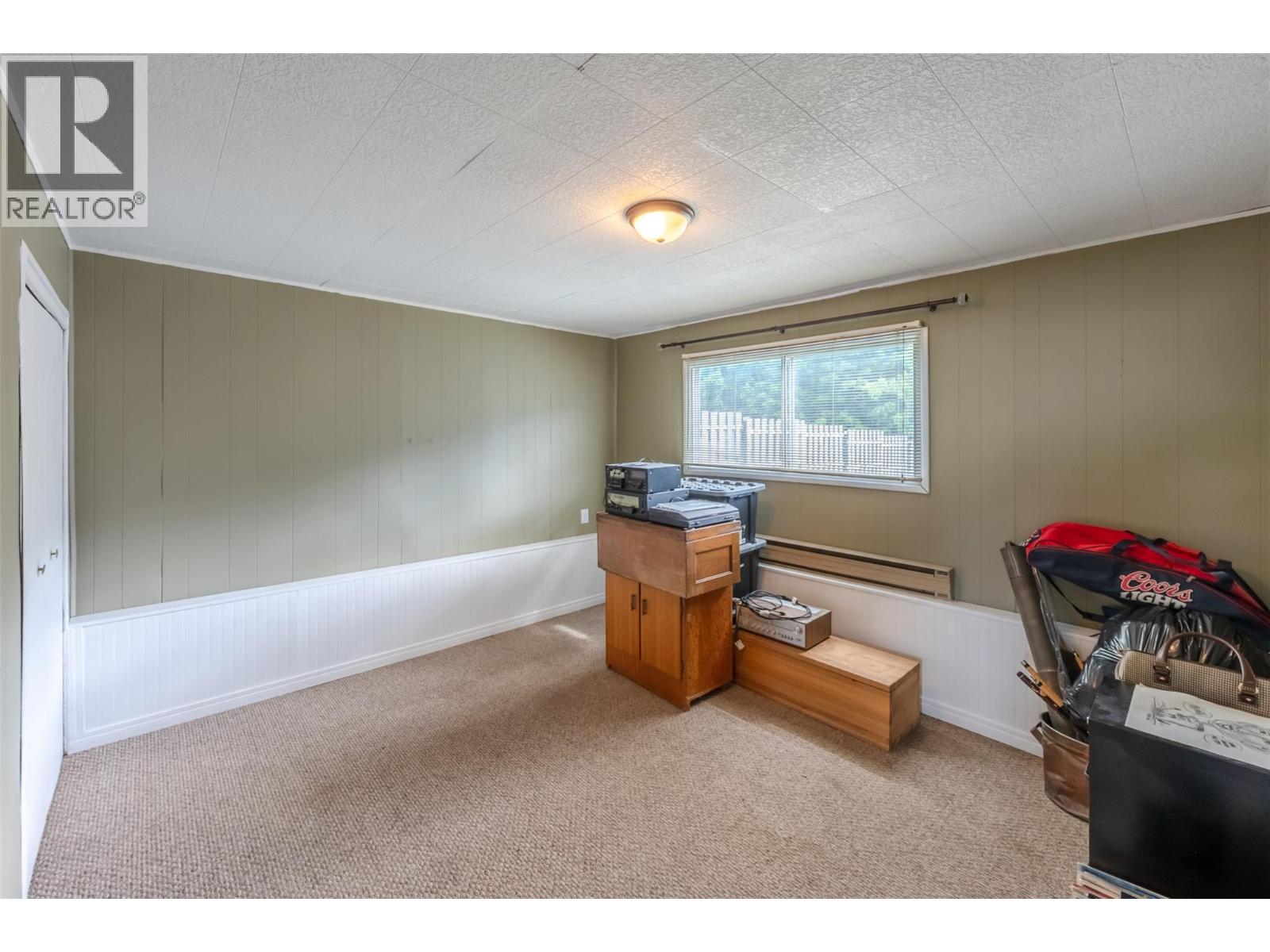 617 3rd Avenue Property Photo 54