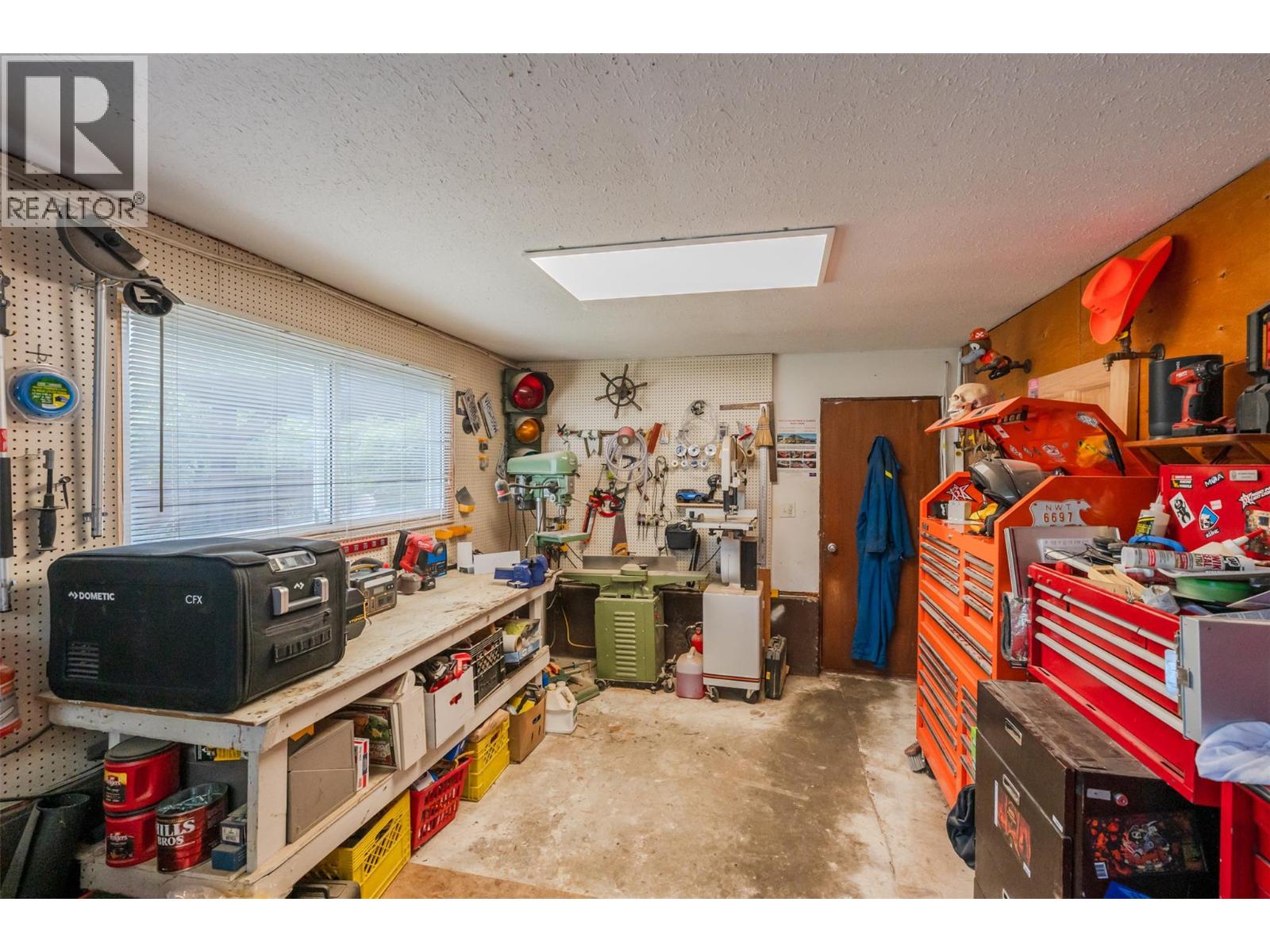 617 3rd Avenue Property Photo 58