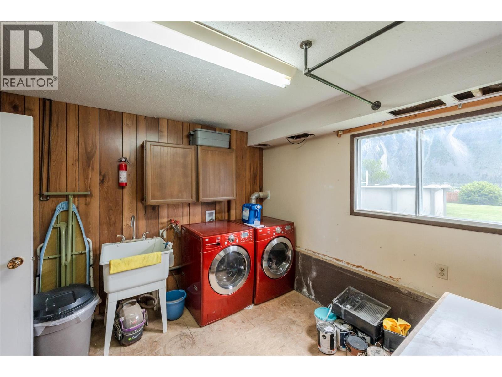 617 3rd Avenue Property Photo 60