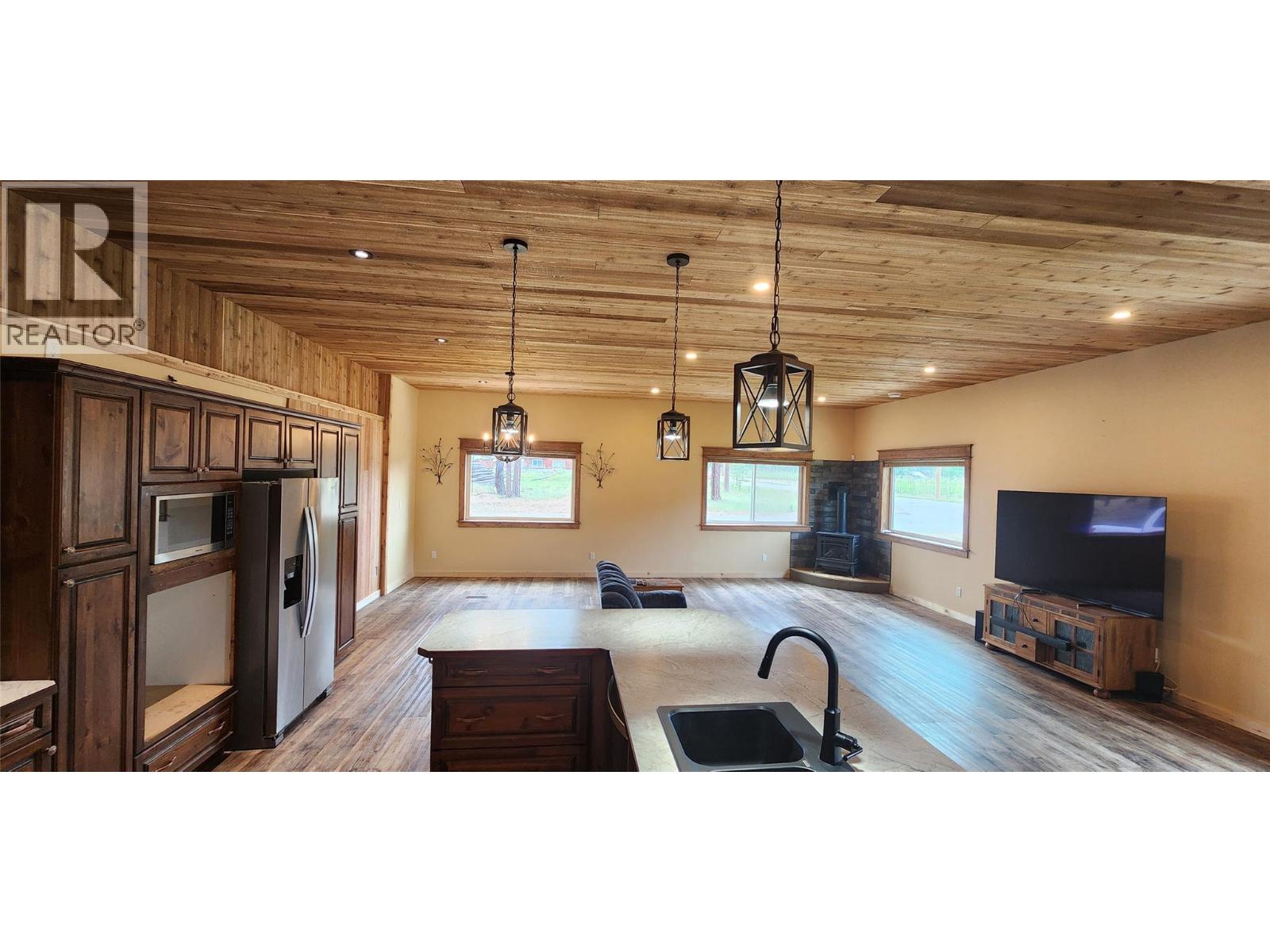 90 Sagamore Road Property Photo 13