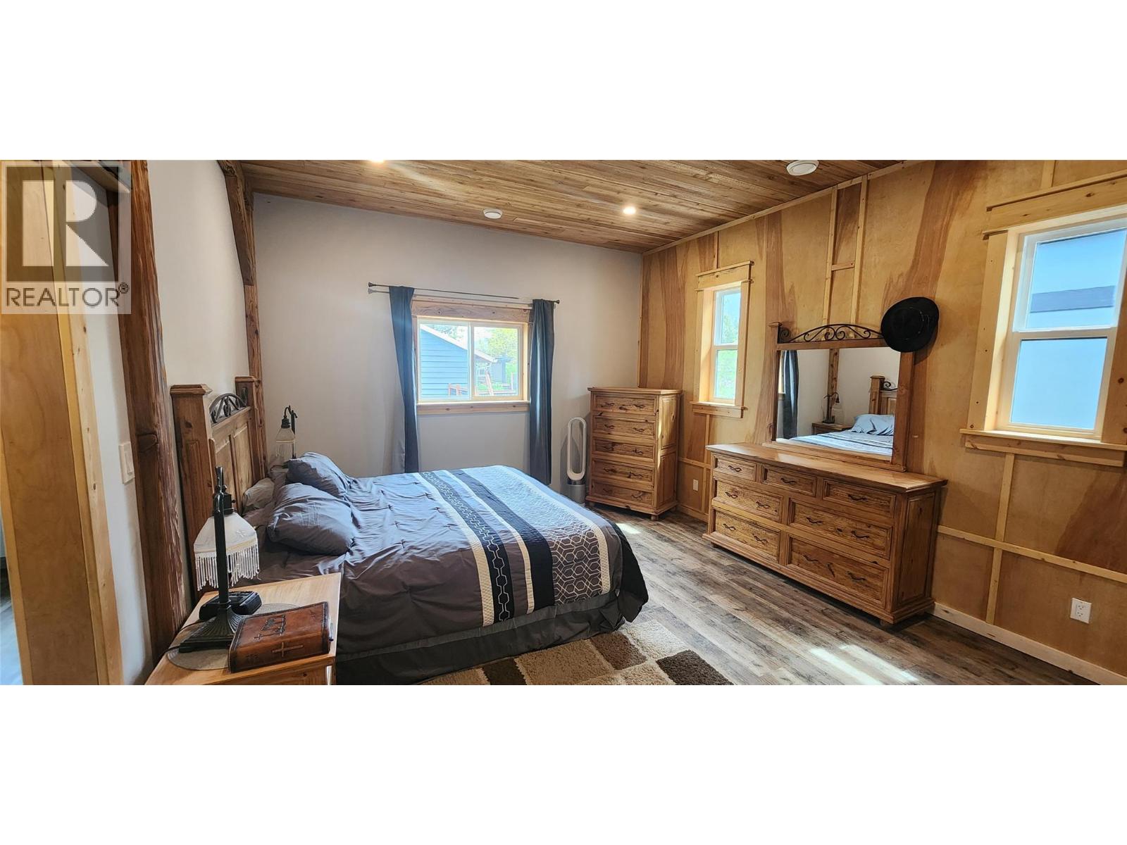 90 Sagamore Road Property Photo 32