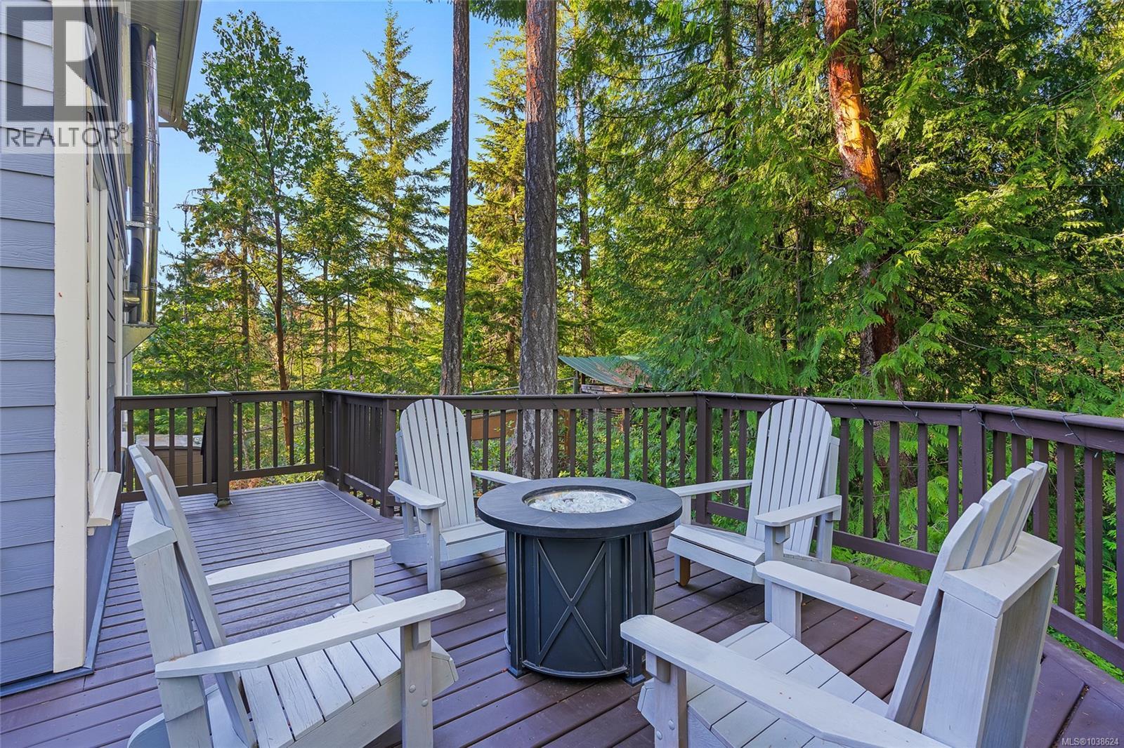 1571 Meadowood Way Property Photo 31