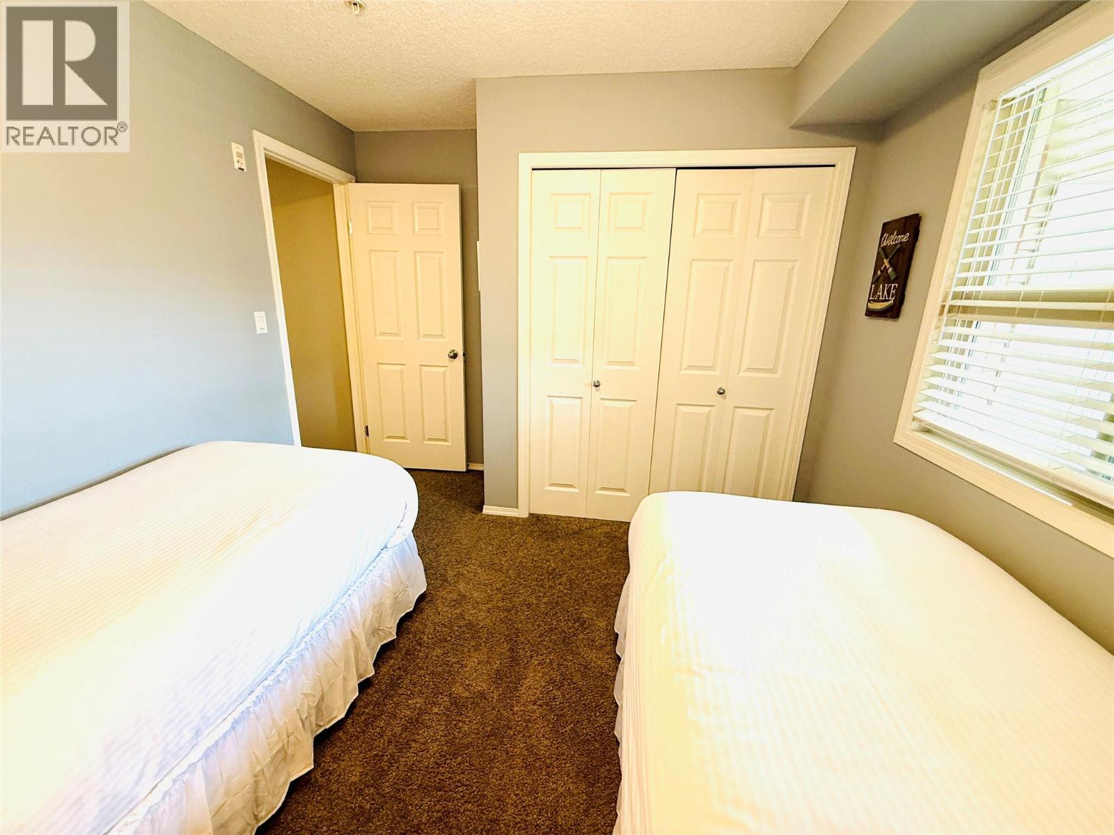 205 Third Avenue Unit# 3302 Property Photo 23